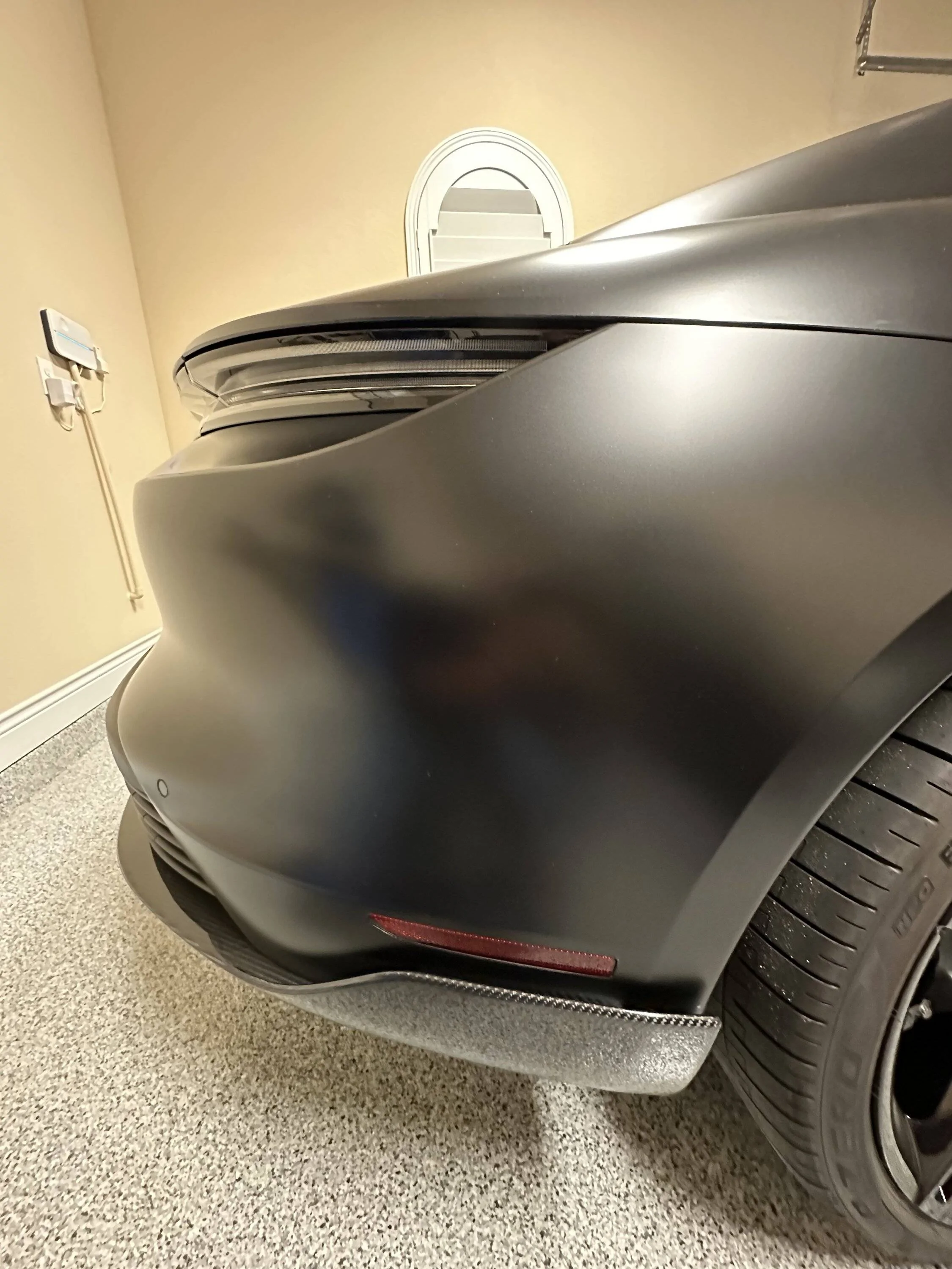 Porsche Taycan Jet Metallic Black PPF finish D1DF2617-160F-4C48-82EC-3A6982491405