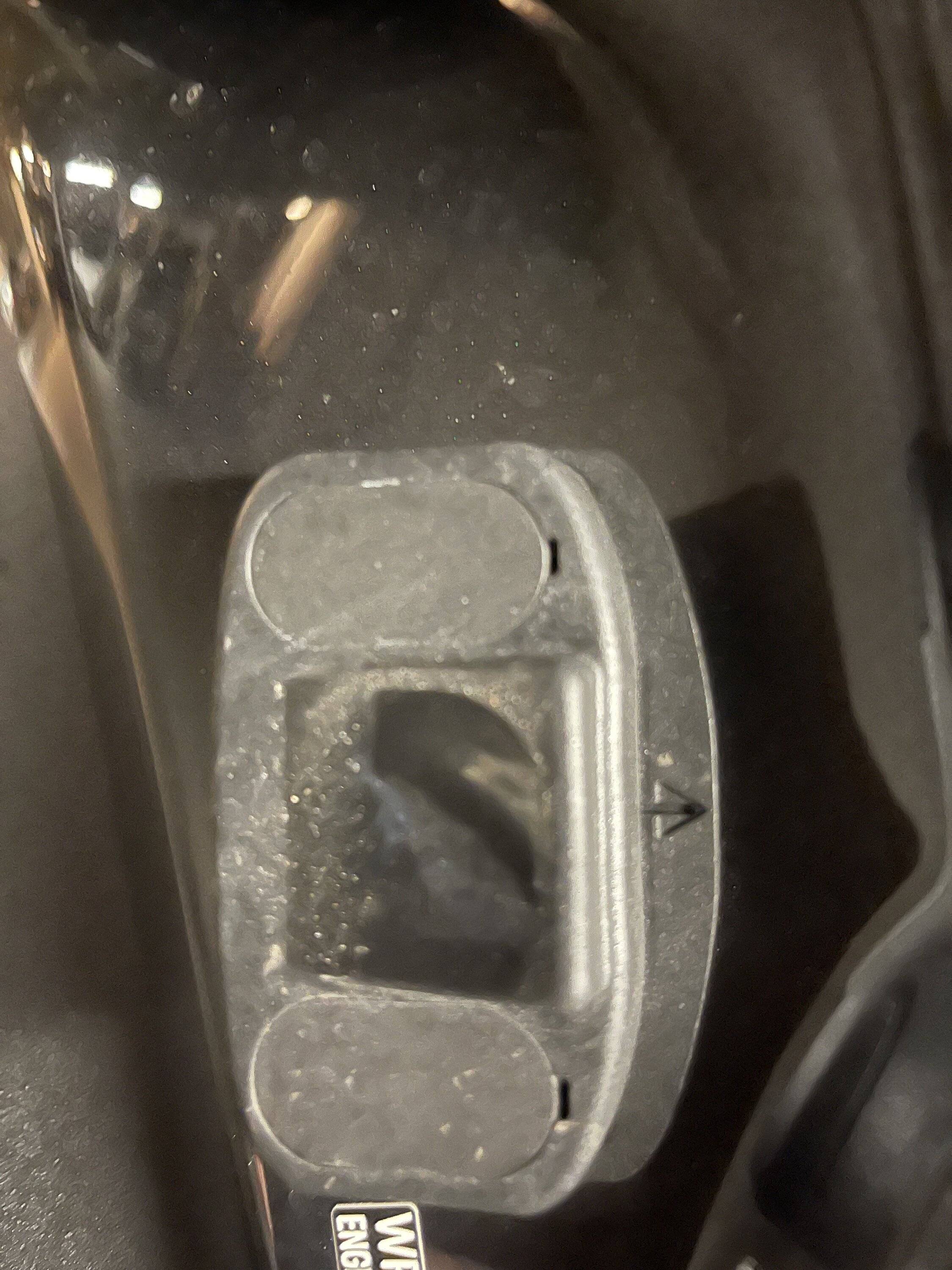 Porsche Taycan CT Rattle Fix from Rear Trunk - How-To EE392ED0-285E-46F1-B93E-318BD005D798