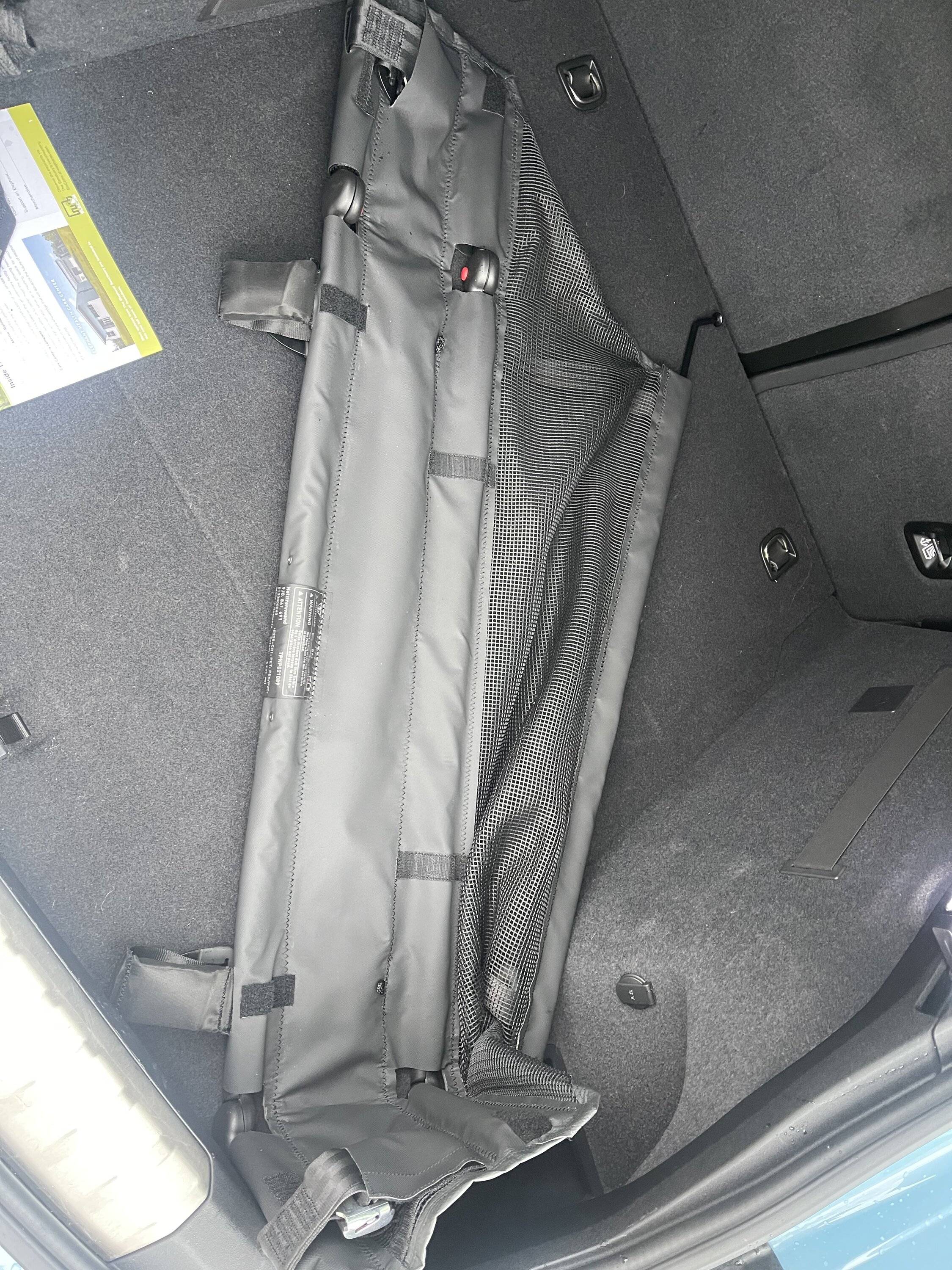 Porsche Taycan Rear Partition Net - Cross Tursimo - Install Help? 9EBB7FBD-7AA6-45B5-B794-31695B14F8BD