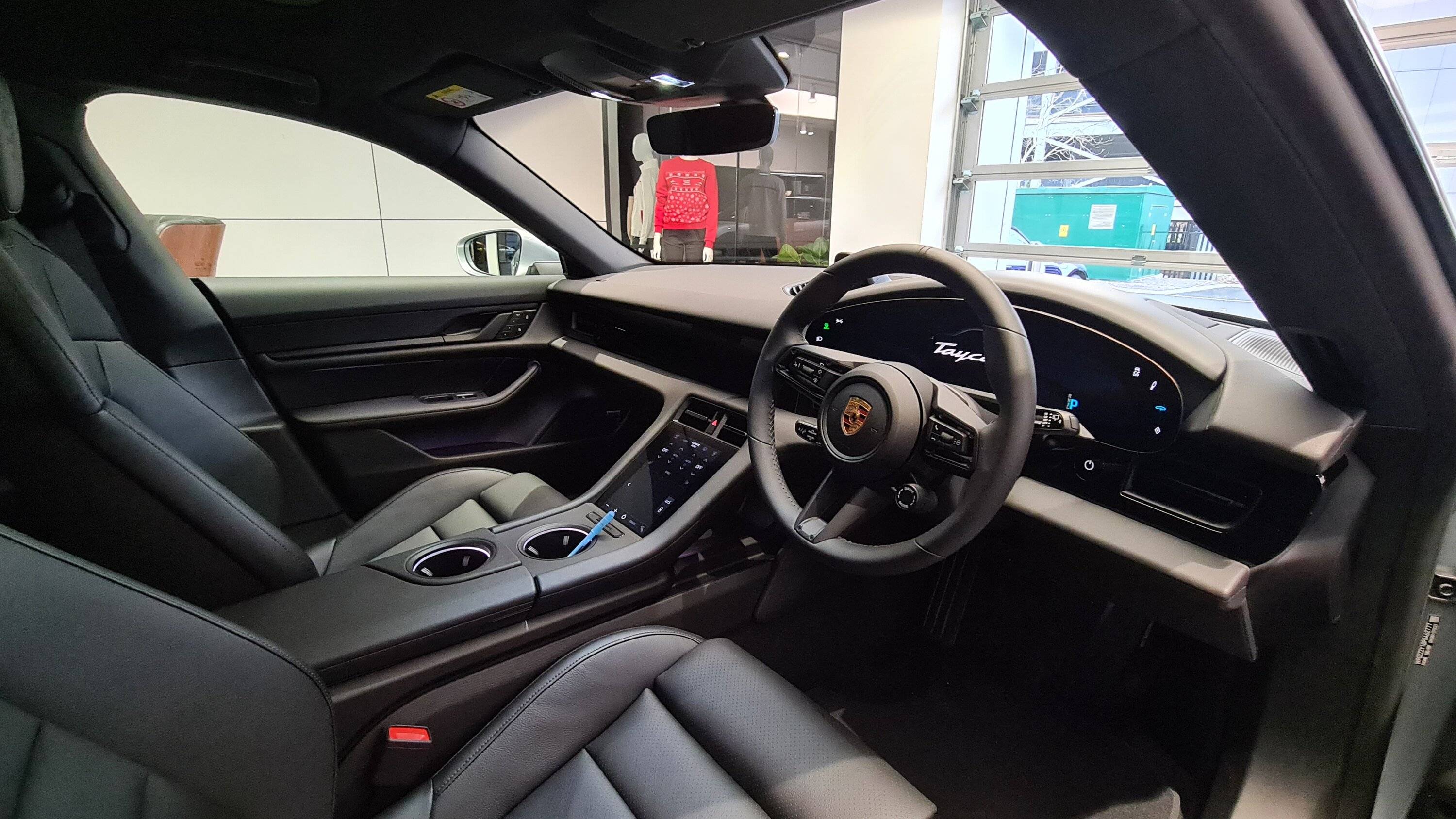 Porsche Taycan UK order status and delays? 20221213_142702