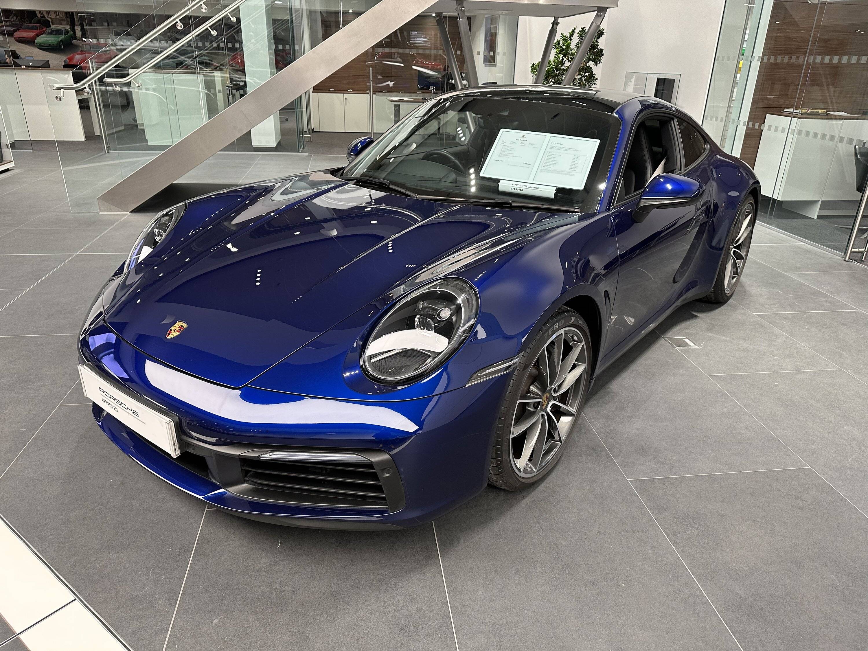 Porsche Taycan Taycan Turbo Sport Turismo arrives in the cold and dark! 735561AD-49CF-456C-8EE9-E37F104EB134