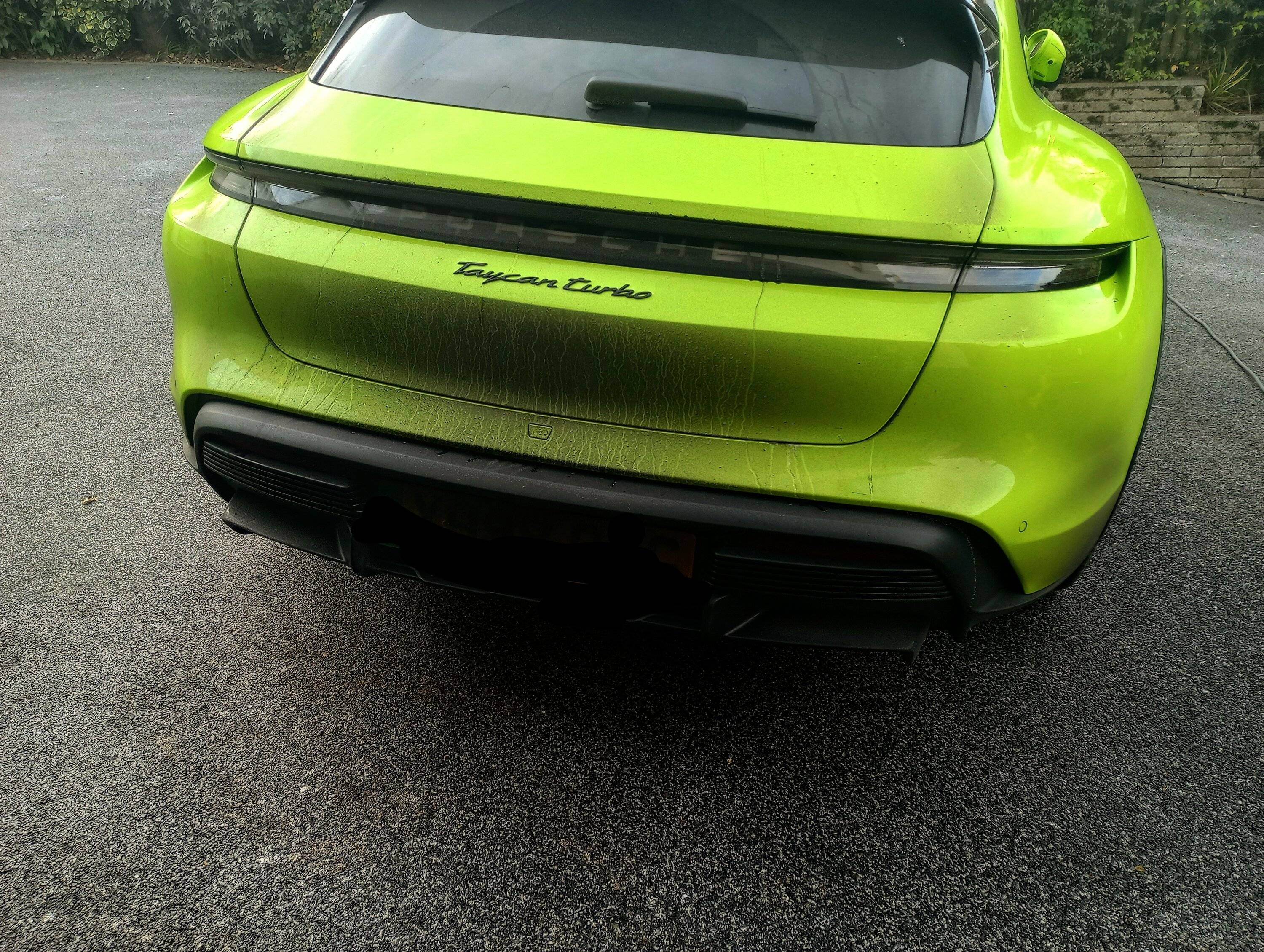 Porsche Taycan One month in Cross Turismo Taycan Turbo Acid Green PTS.... fantastic! img_20221210_105047347_hdr-5-