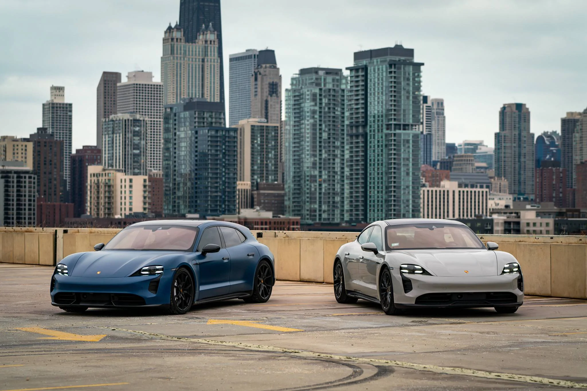 Porsche Taycan Stealth Neptune GTS ST and Chalk GTS Club i-2vv7X9C-X4