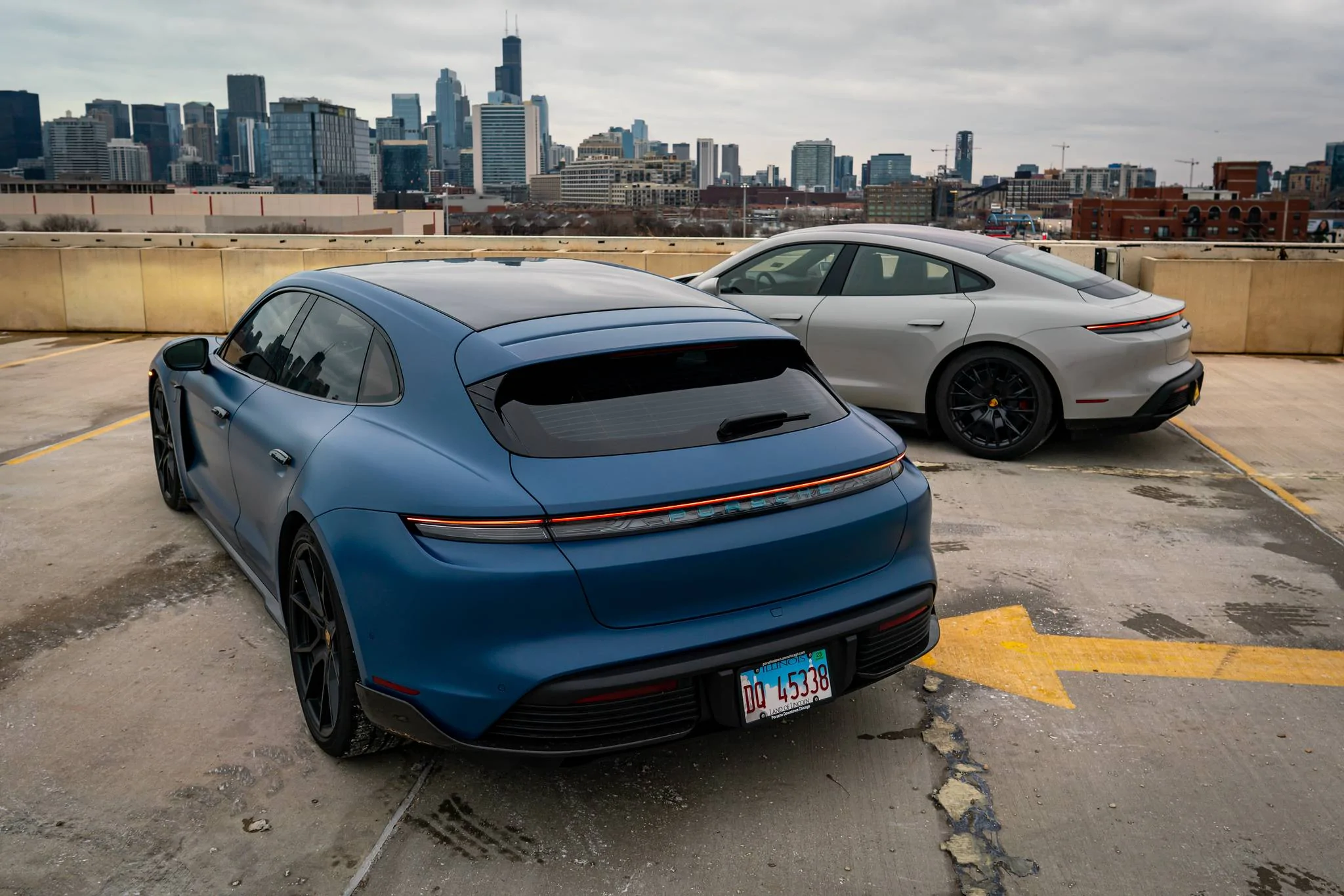 Porsche Taycan Stealth Neptune GTS ST and Chalk GTS Club i-ZZXzJkK-X4
