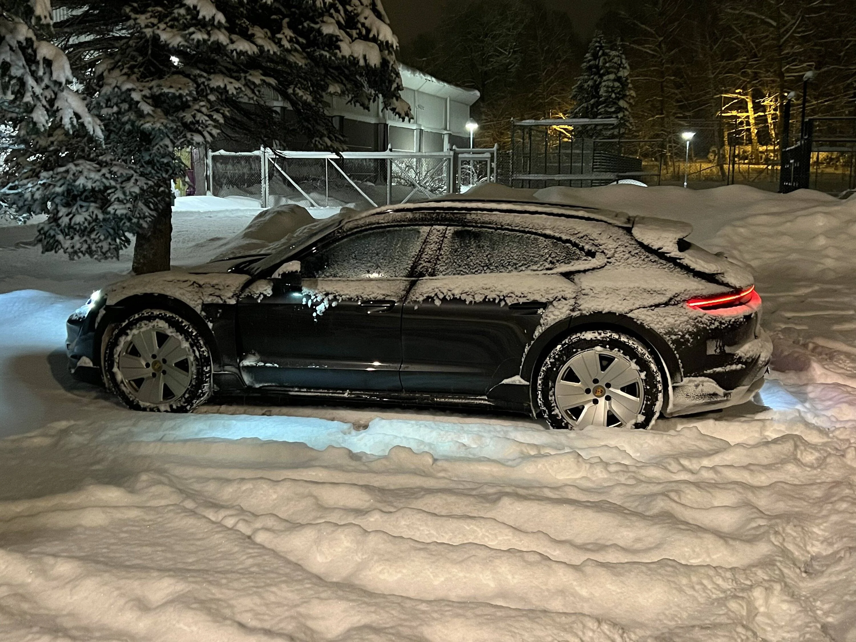 Porsche Taycan Taycan 4S tuning - hypothetically 8E01A9BE-C0AA-437E-B2B7-0FA5E3C8DFA7