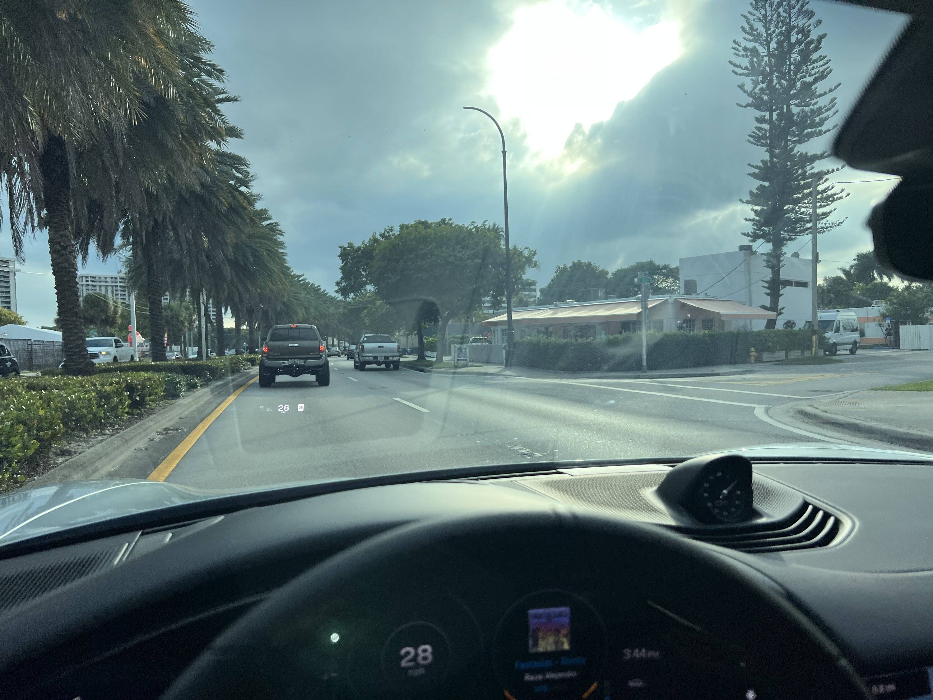 Porsche Taycan Front windshield tint? 737527C6-CD5A-4C14-AF41-97FA91530EDE
