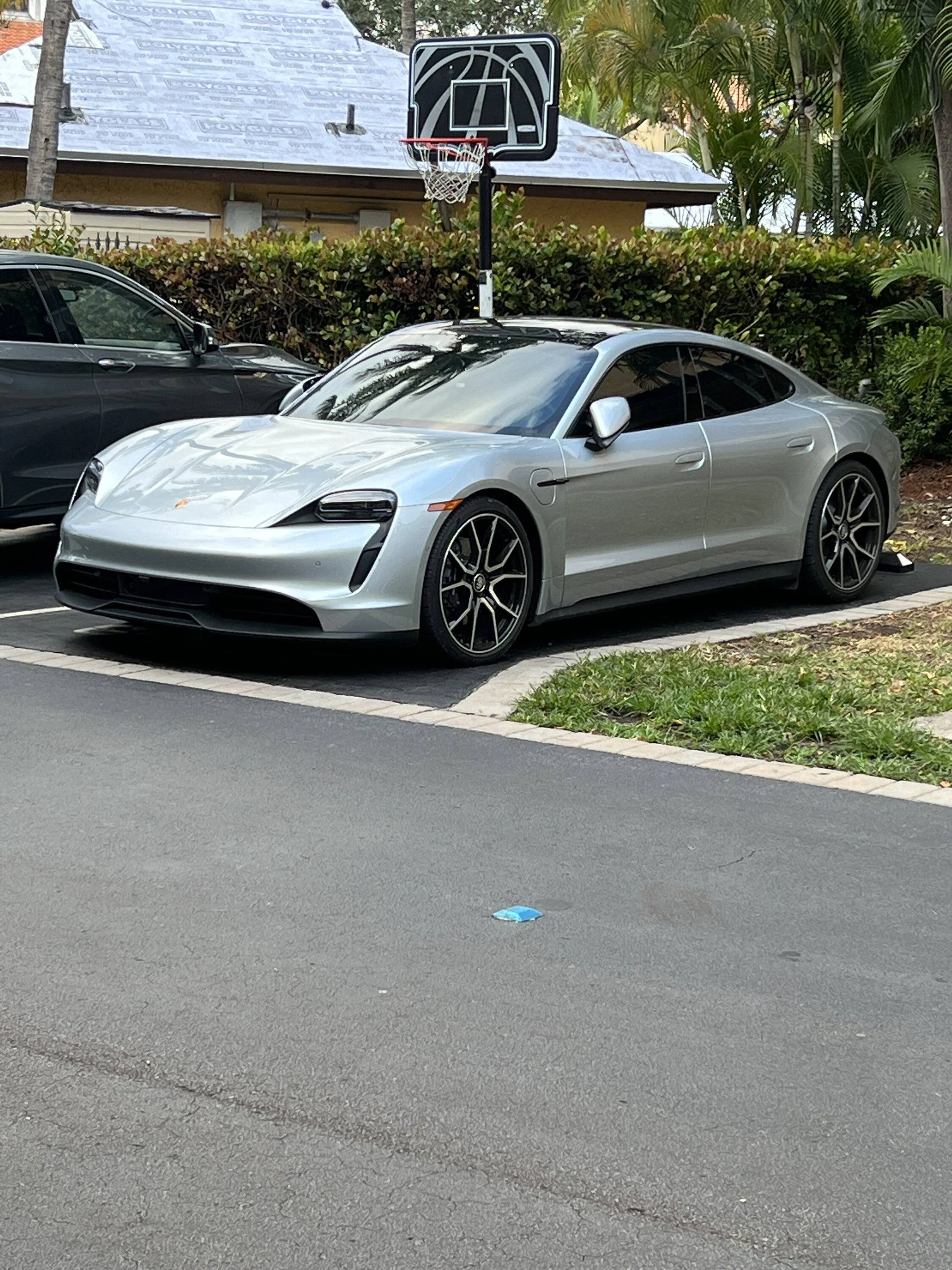 Porsche Taycan Anti fingerprint screen protectors recommendations? ECDB2A9E-1F9E-442C-9B1A-4AD20B8E574C