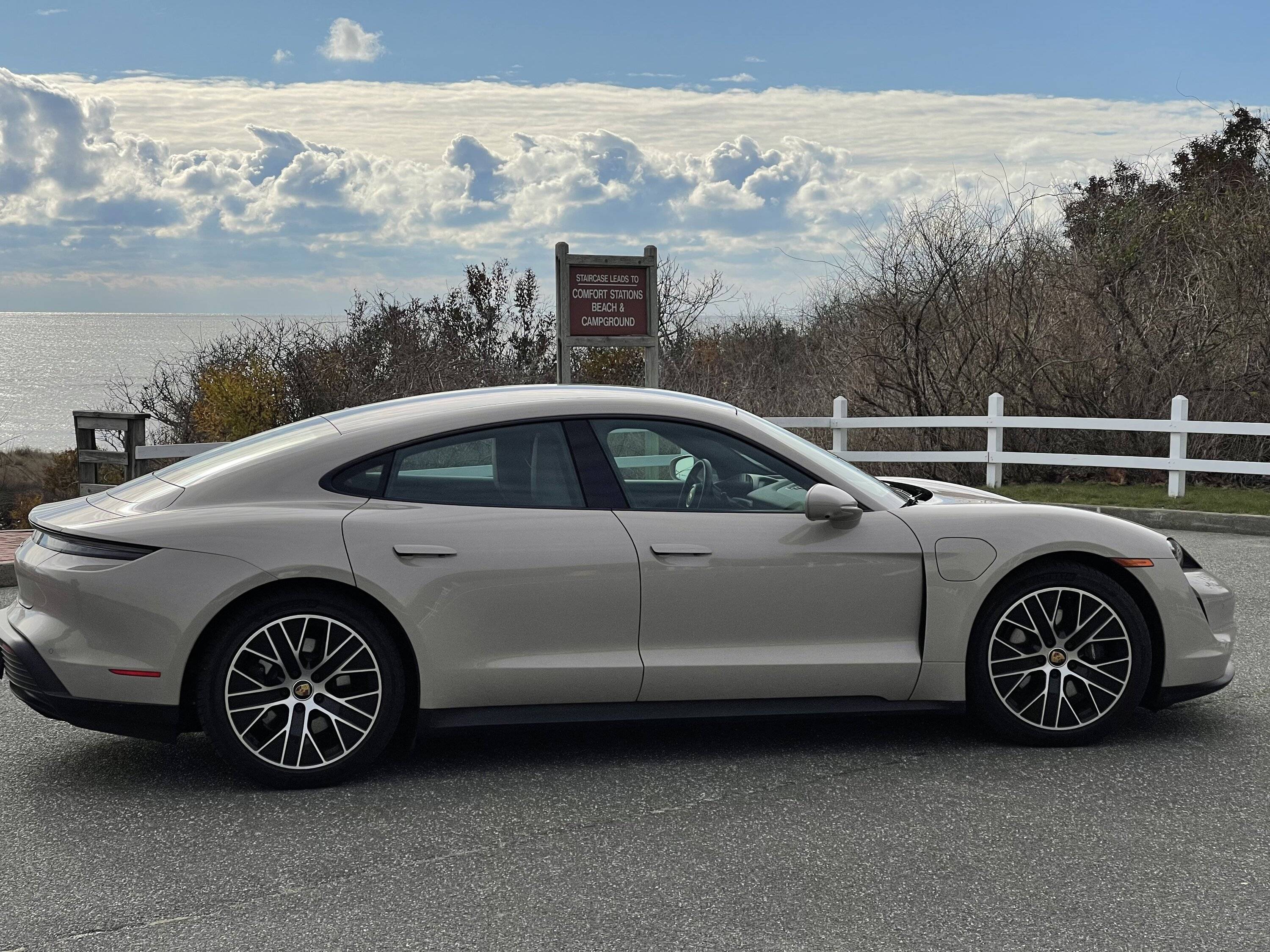Porsche Taycan Falling out with my Taycan already… DE8A0A8A-C5C9-44CB-B6F8-20E5E0FC102C