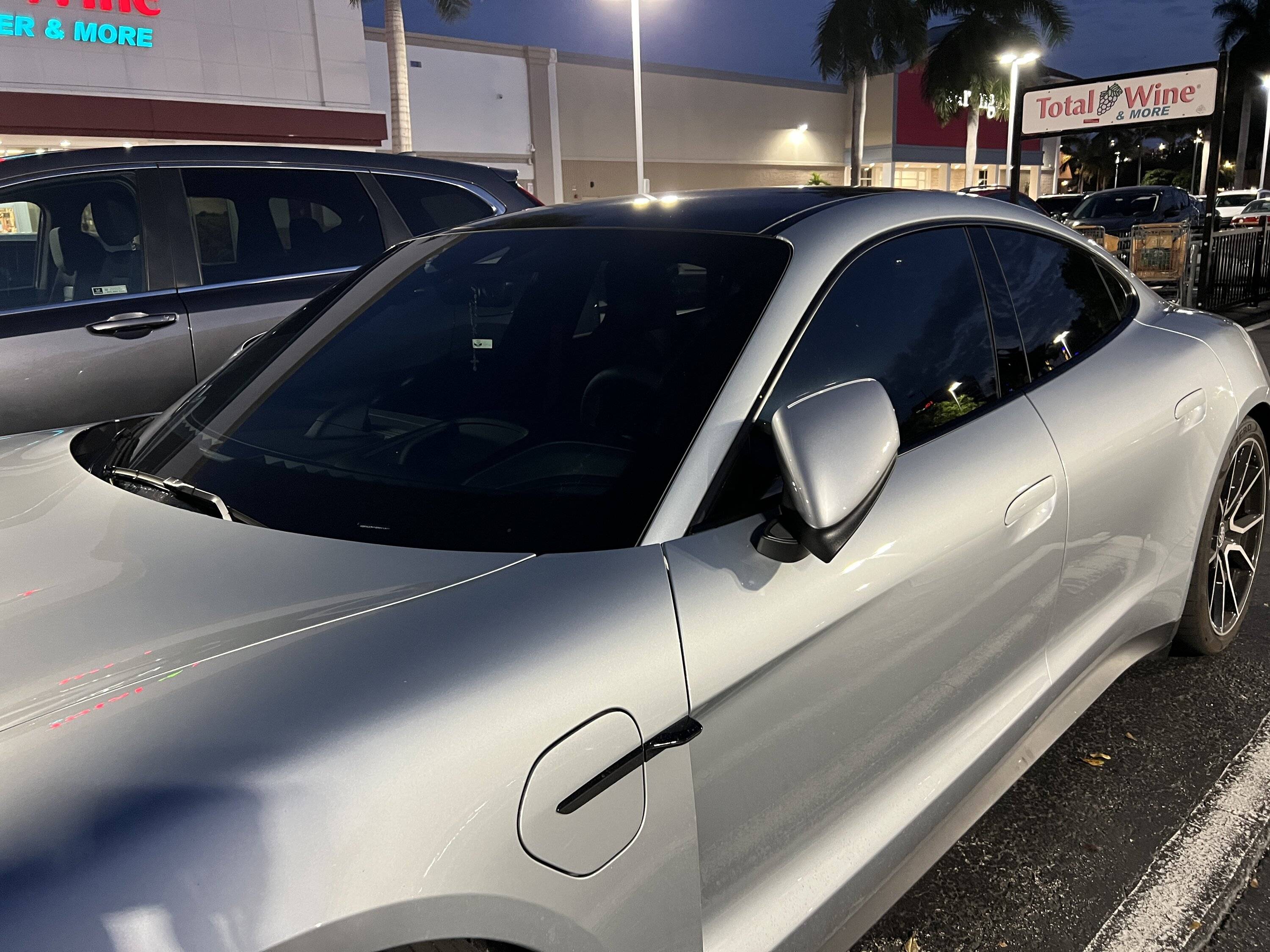 Porsche Taycan Front windshield tint? D86019AC-9169-4878-9EBA-228B9CE70F0D