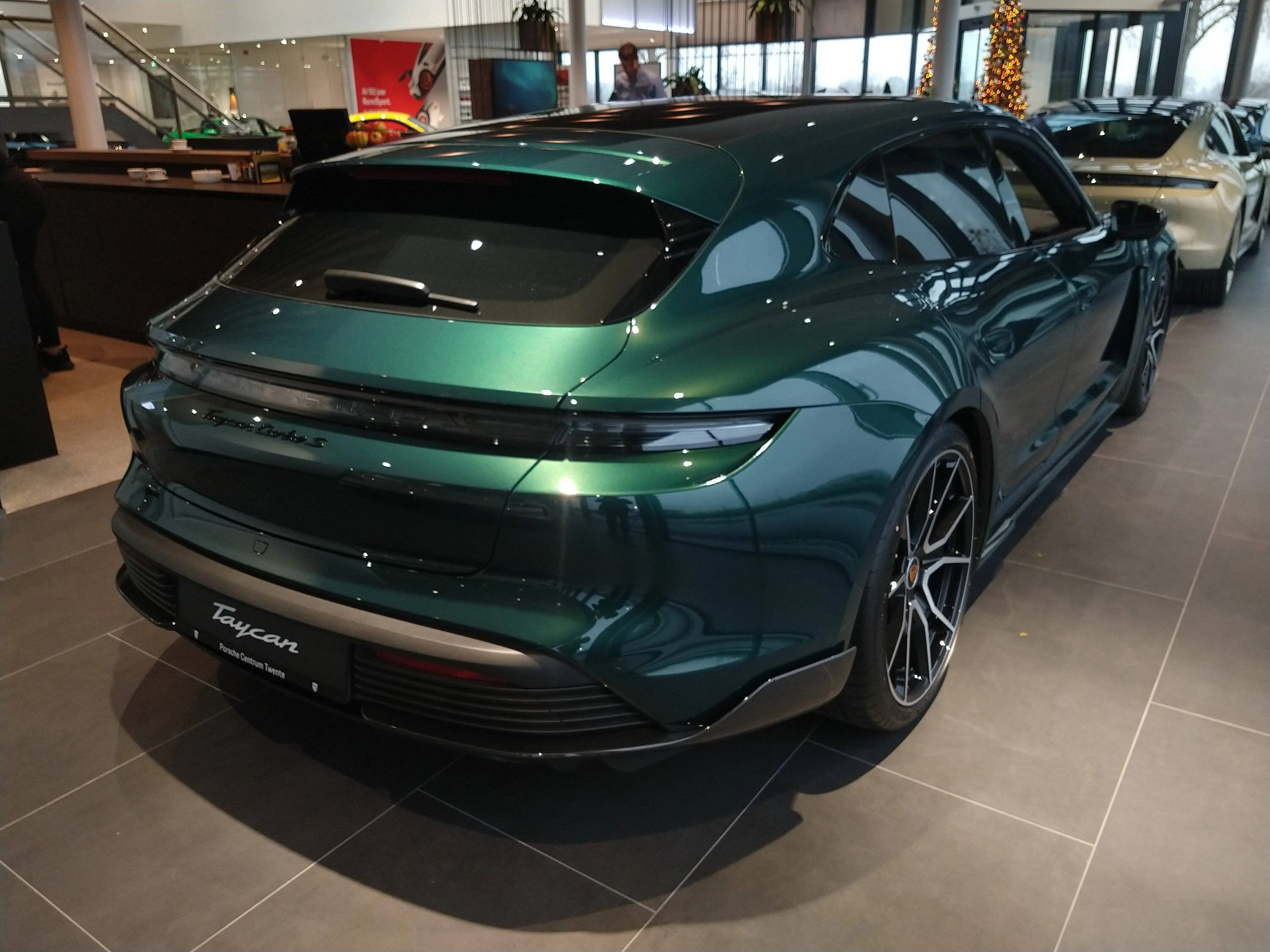 Porsche Taycan Paint-To-Sample (PTS) Overview - All colors, all models IMG_20221219_103452417