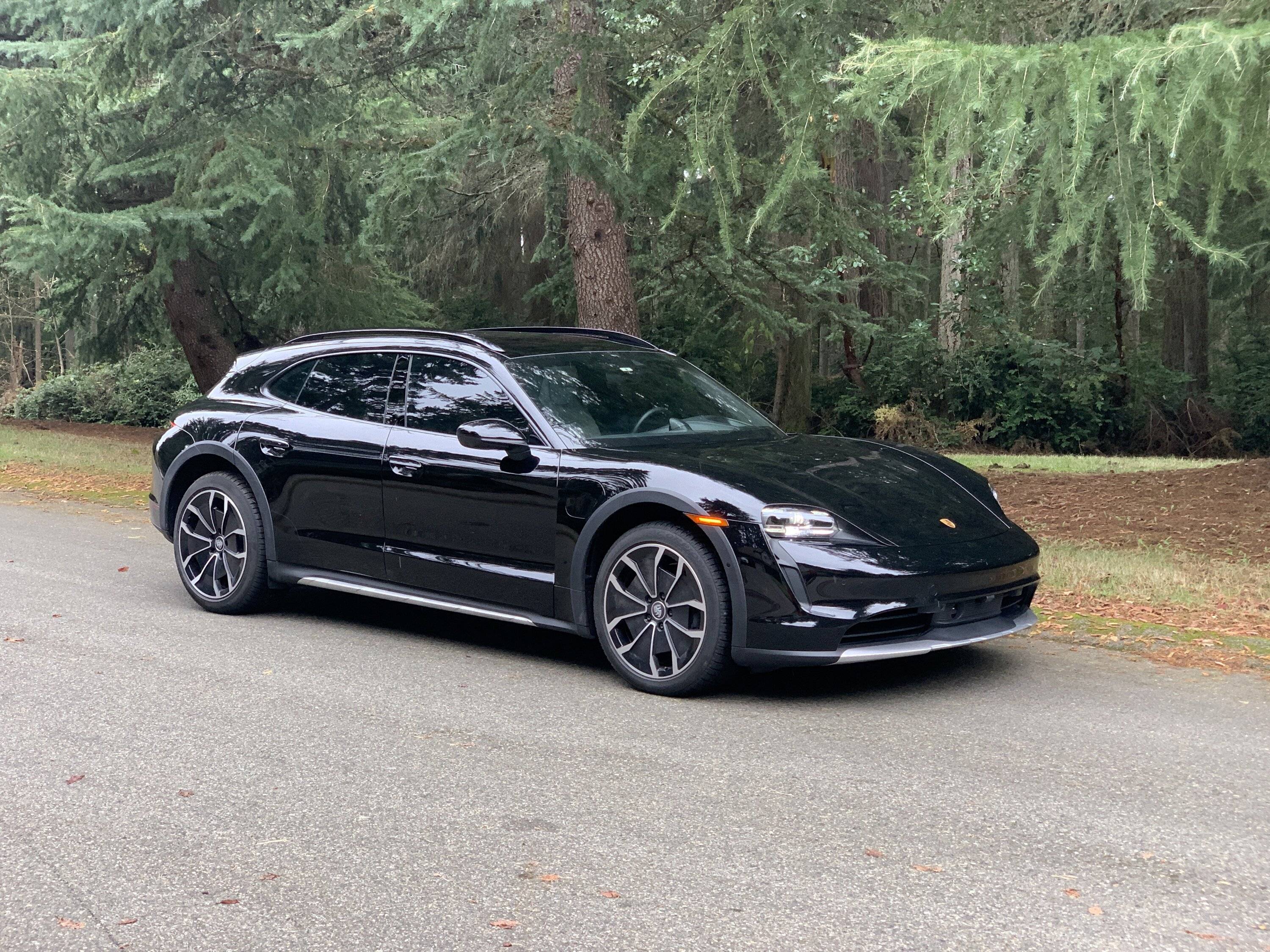 Porsche Taycan FS: 2022 Taycan Cross Turismo IMG_3016.JPG