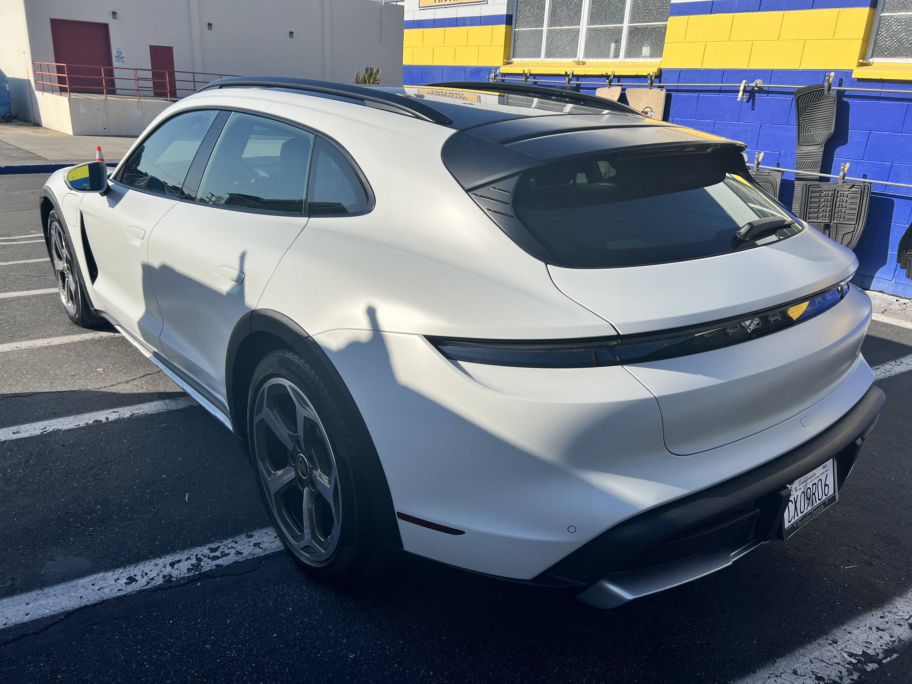 Porsche Taycan Anyone on GRAND PHOENIX? 324A8633-A535-4EC0-B78A-CF81F01F5980