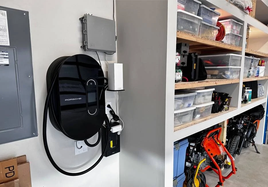 Porsche Taycan Porsche Wall Charger Connect | Unbox & Install Final Mounting 2022-12-22_12-32-51
