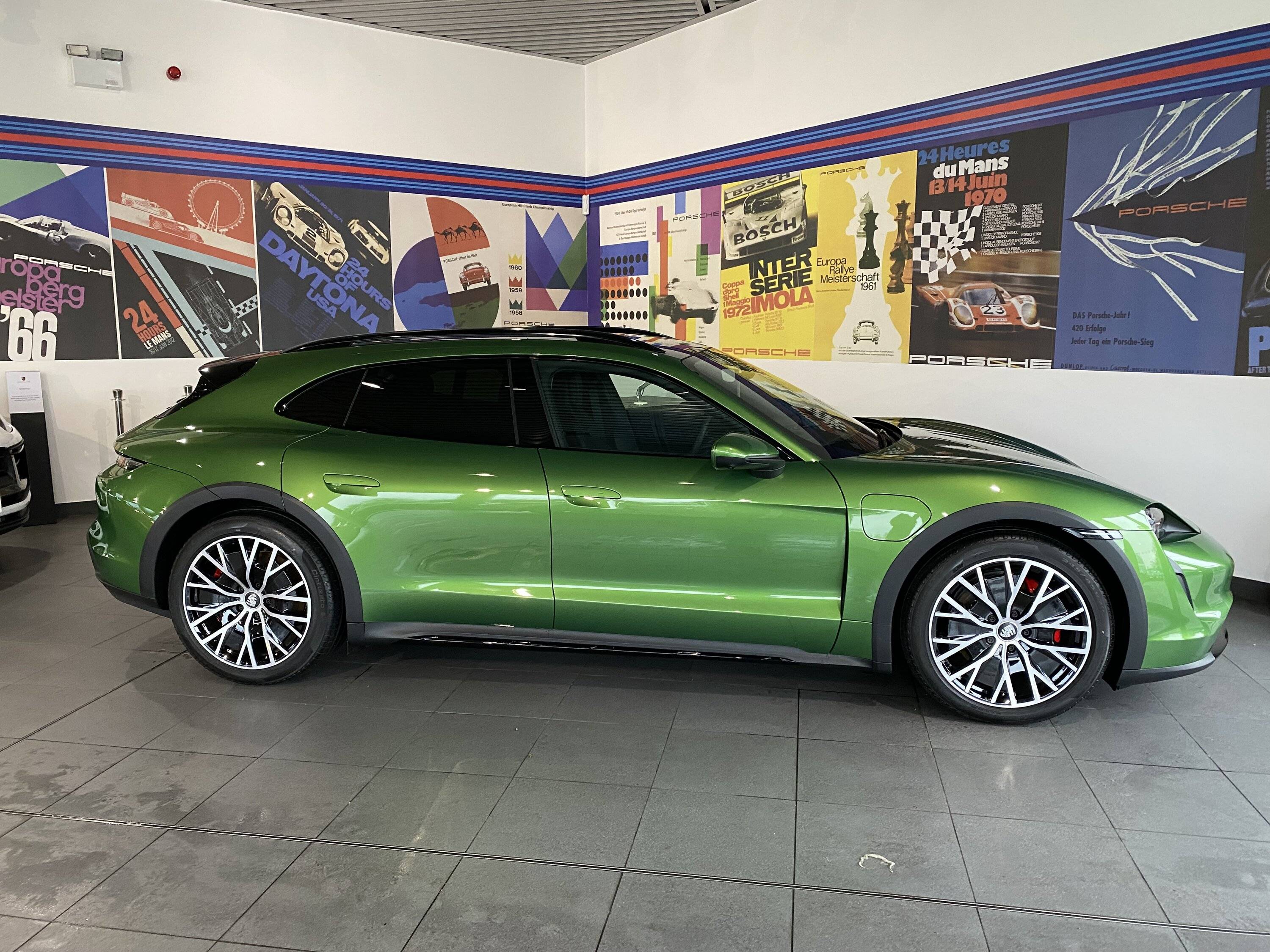 Porsche Taycan UK order status and delays? IMG_9771