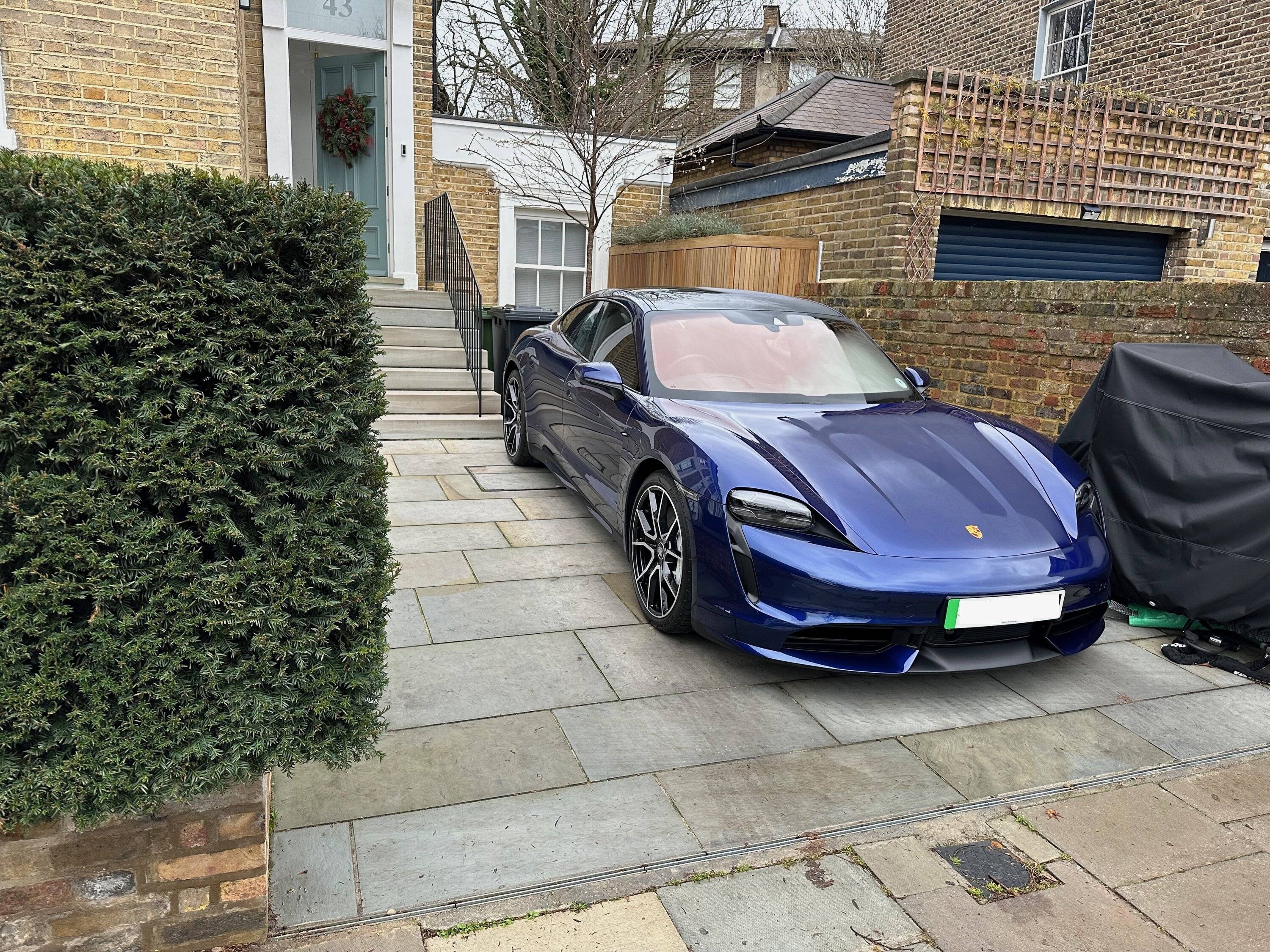Porsche Taycan Gentian Blue Taycan Turbo just sneaks into 2022…🎄 Home and Dry sort of 1