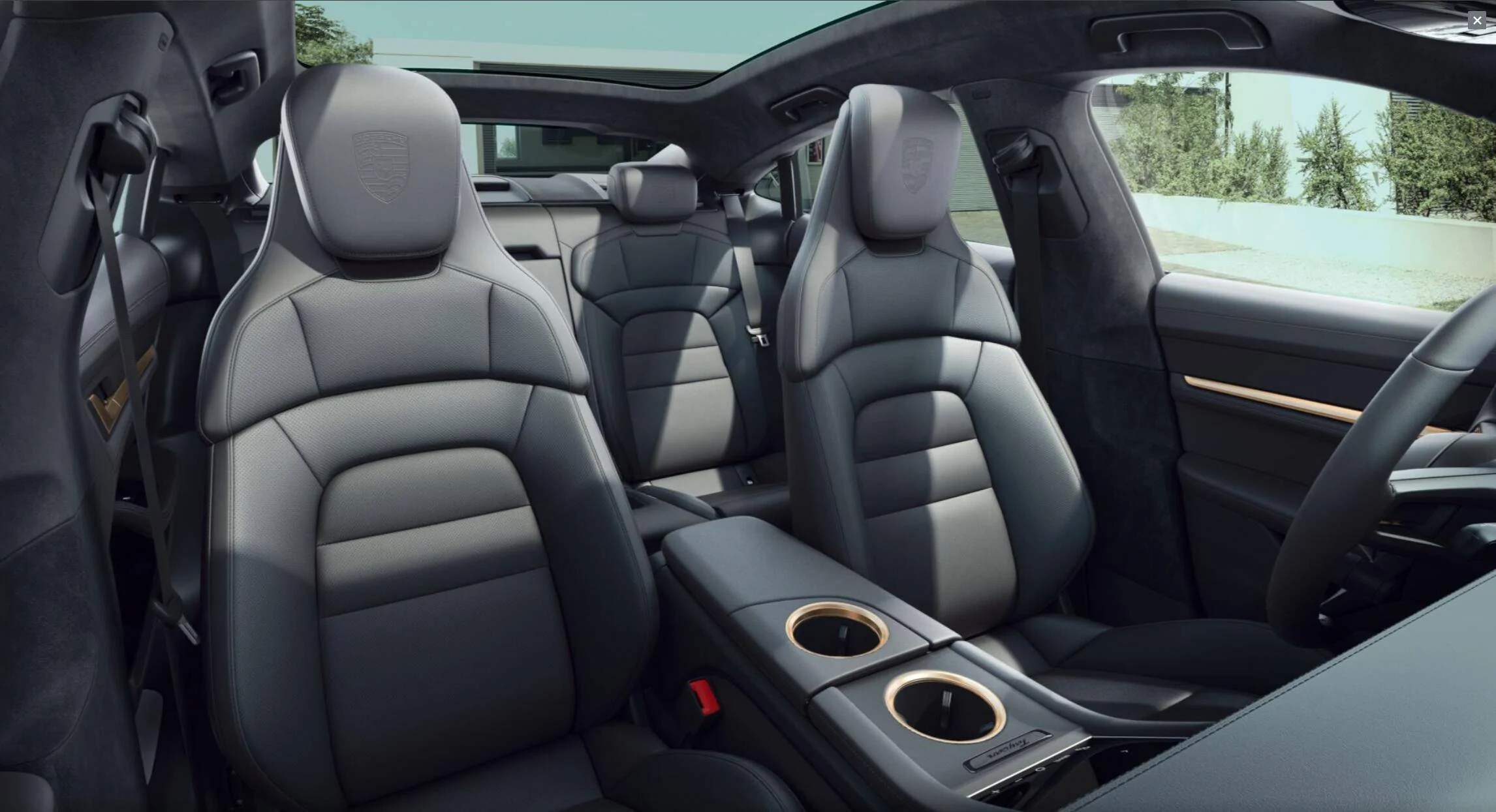 Porsche Taycan Help with interior colors for Mamba Green Basalt Black 2