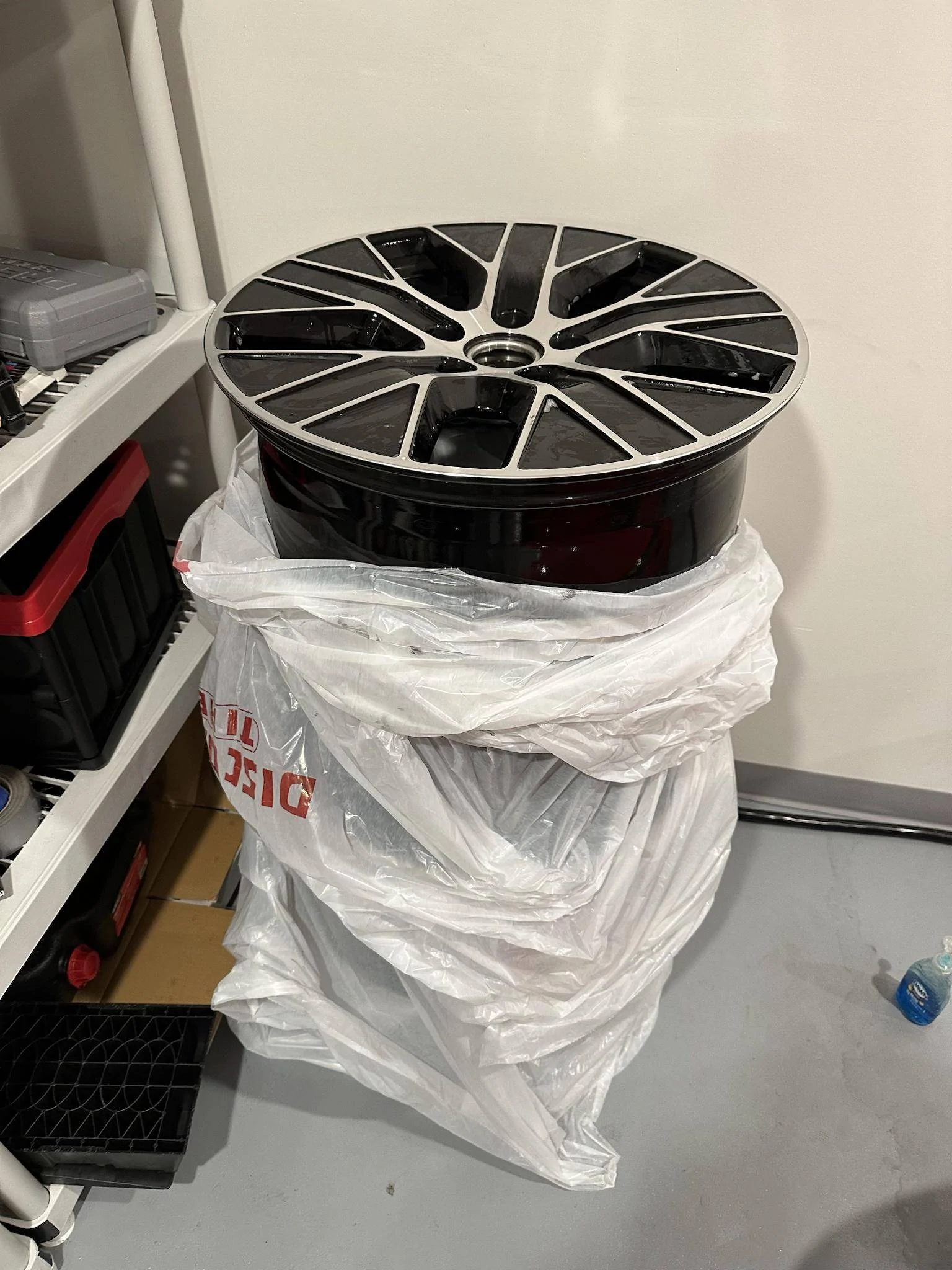 Porsche Taycan WTS: Taycan Turbo Aero Wheels [SOLD] ksp5b2G