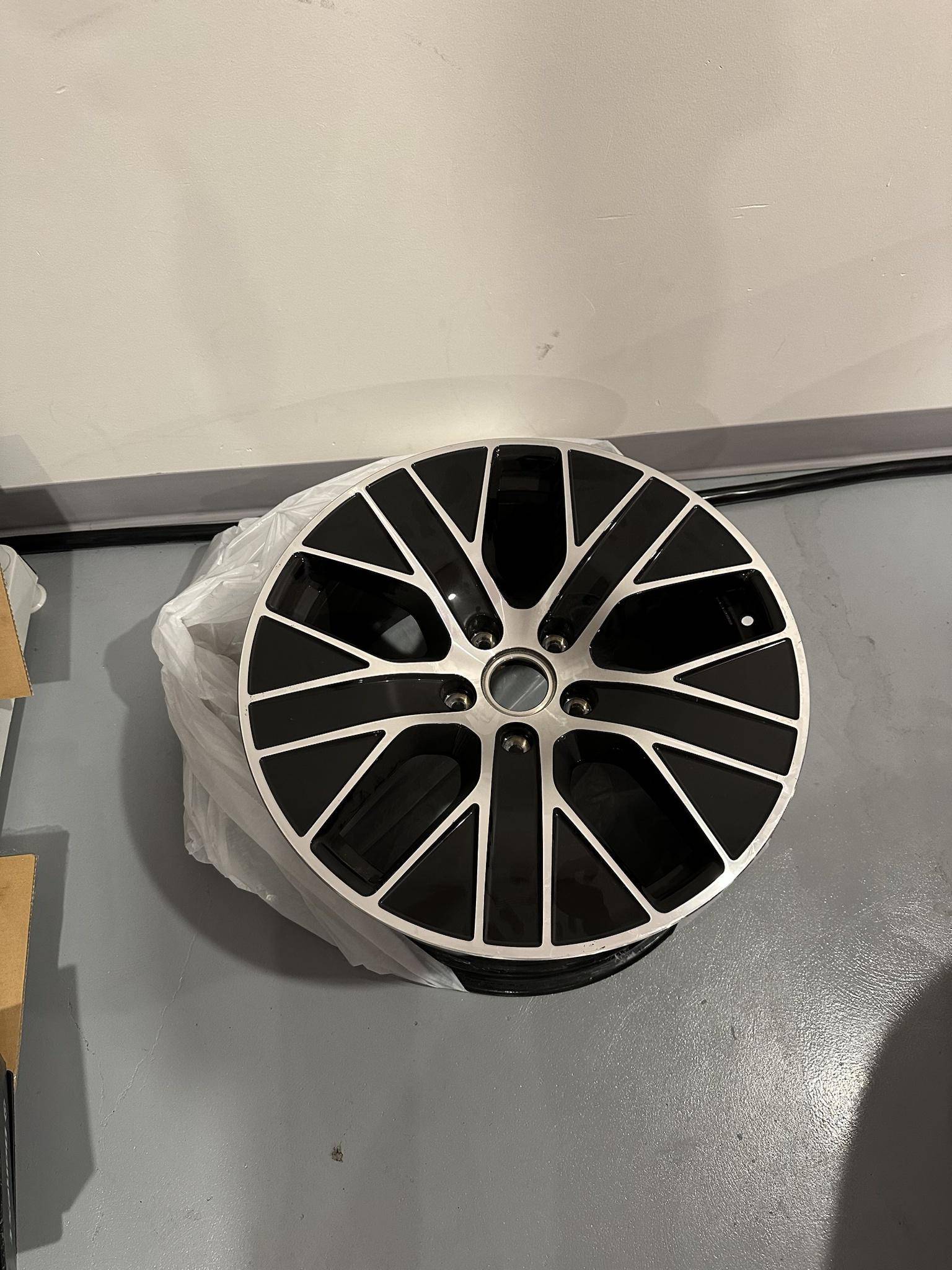 Porsche Taycan WTS: Taycan Turbo Aero Wheels [SOLD] ELEWTR9