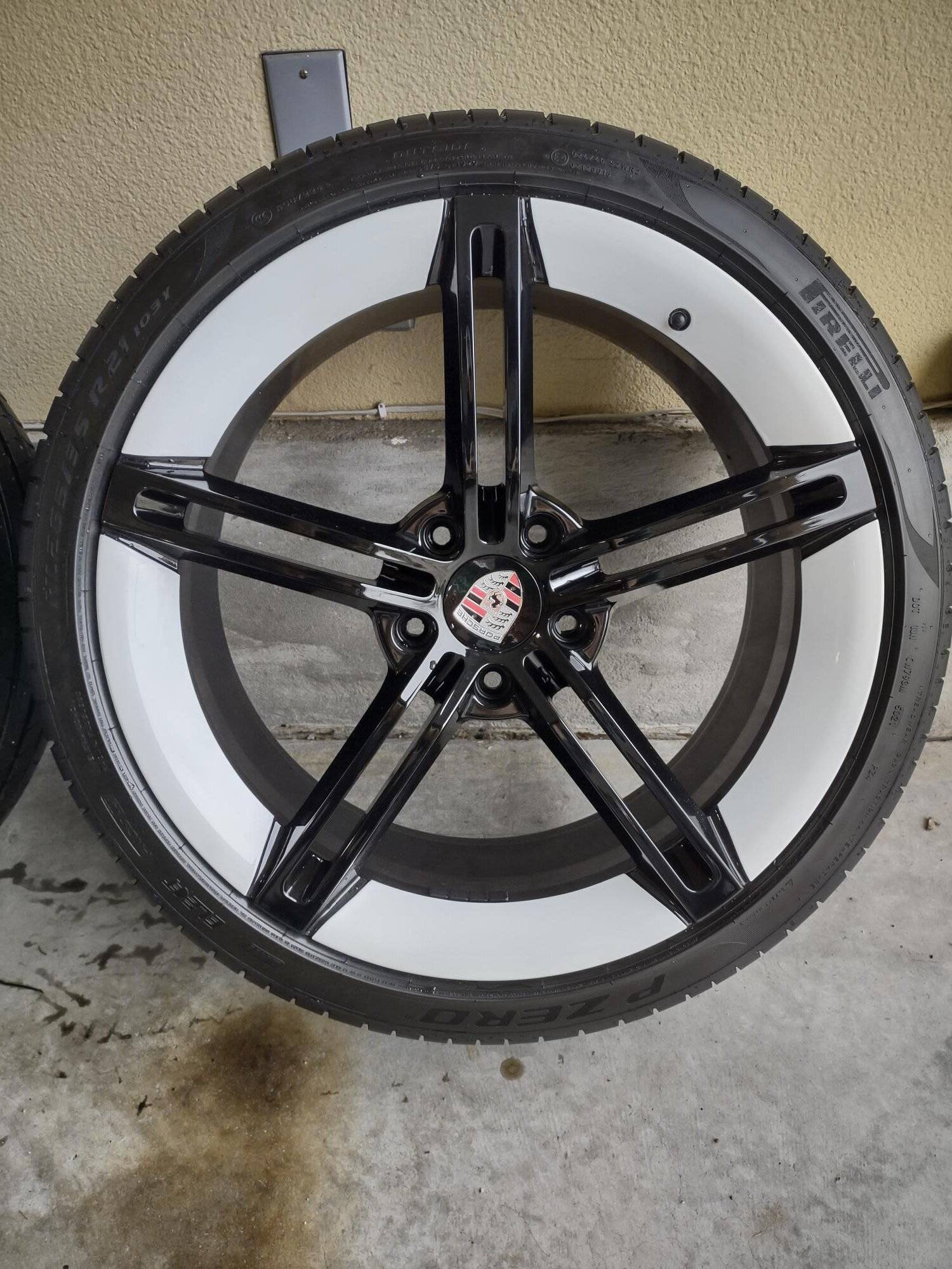 Porsche Taycan Mission E wheels & tires for sale Taycan wheels- 4