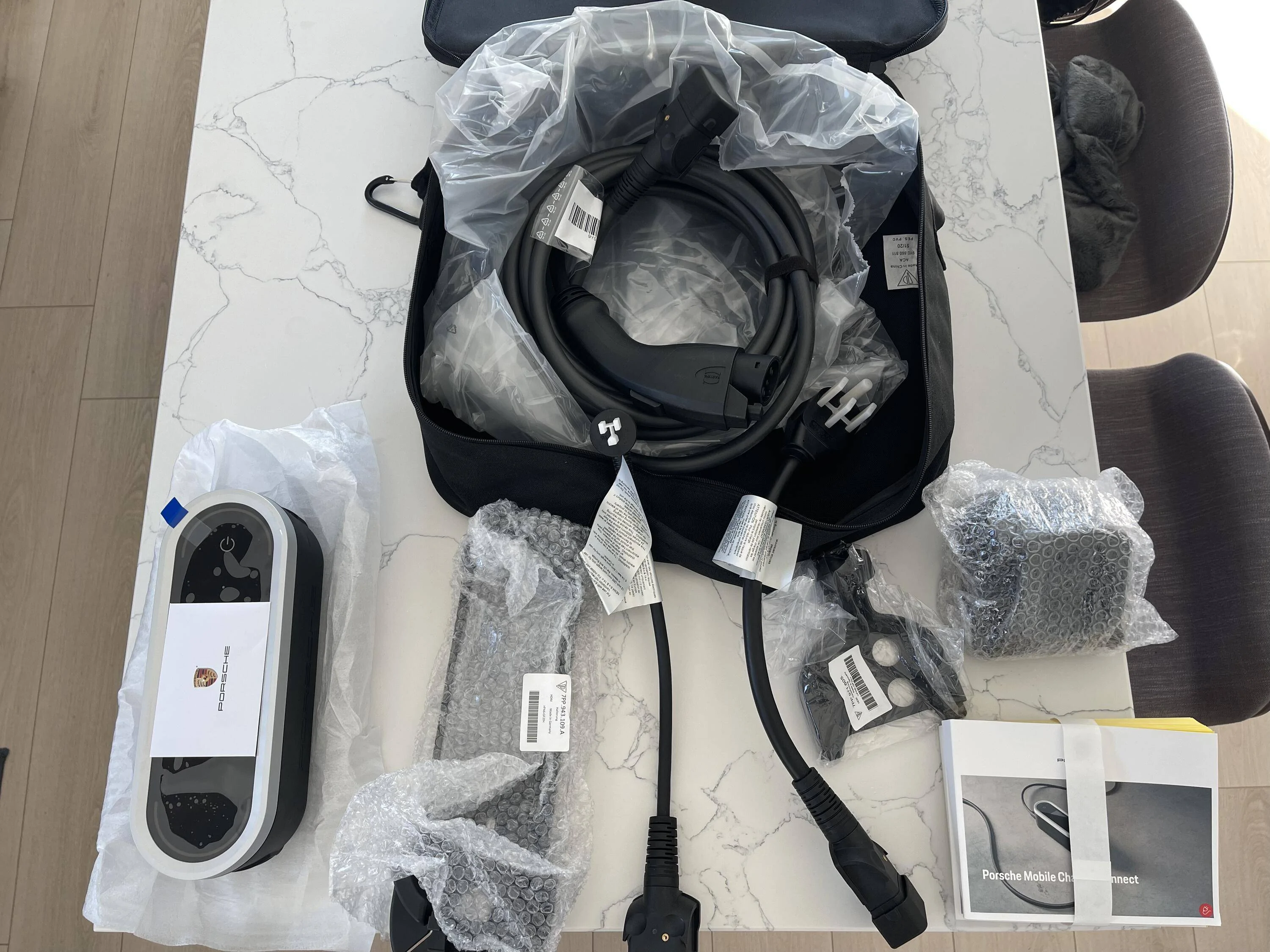 Porsche Taycan Porsche Mobile Connect Charger - SOLD tempImageatga7V