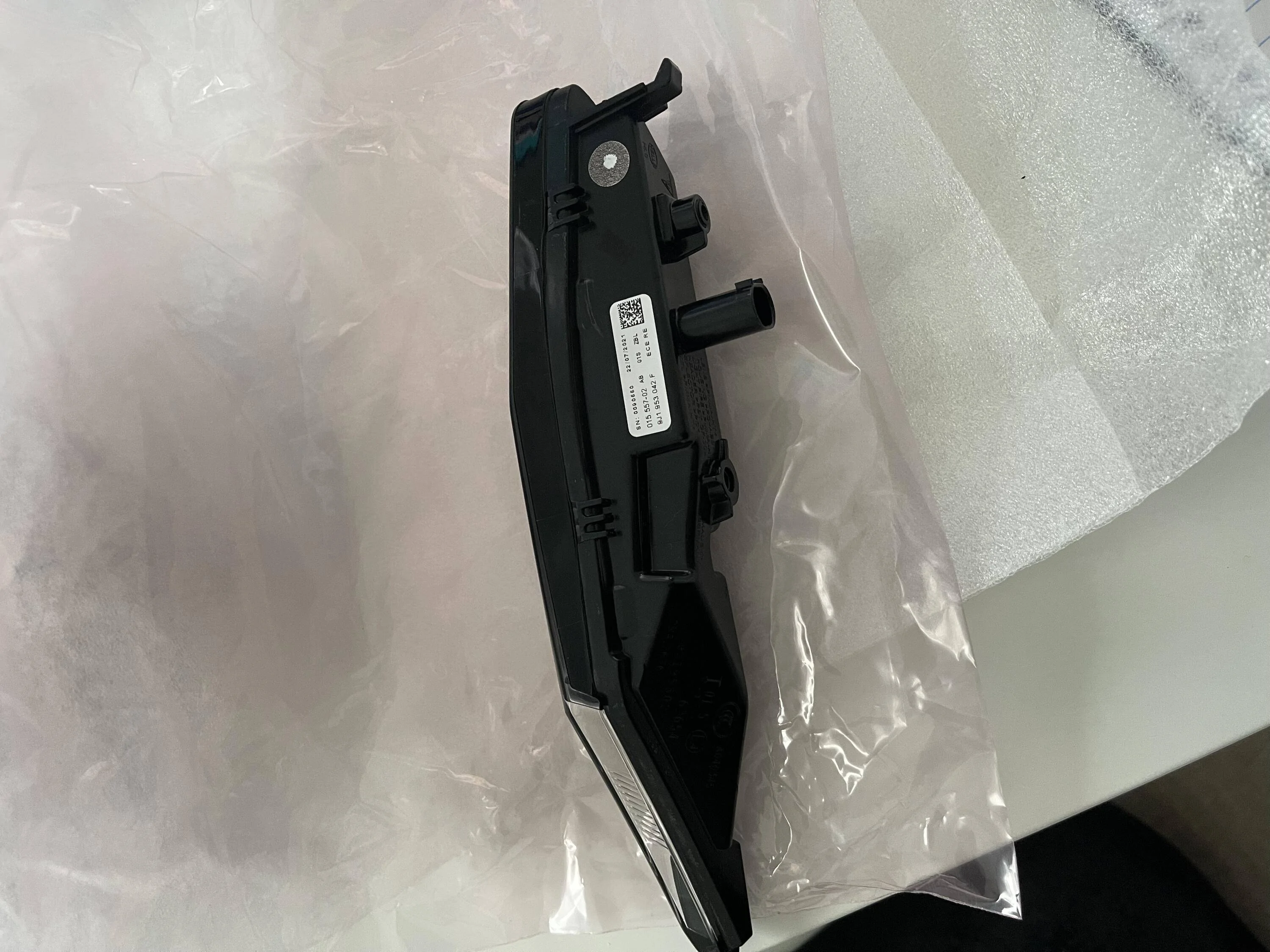 Porsche Taycan Euro Clear Side Marker Lights - Sold tempImage8AoKy2