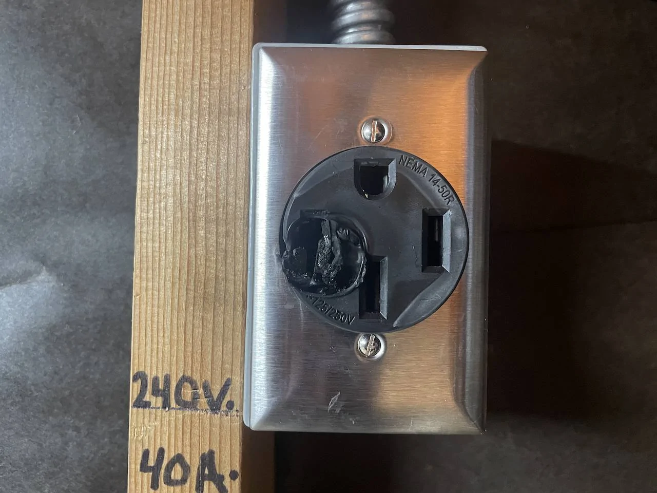 Porsche Taycan Porsche Mobile Charger - Recall IMG_2957