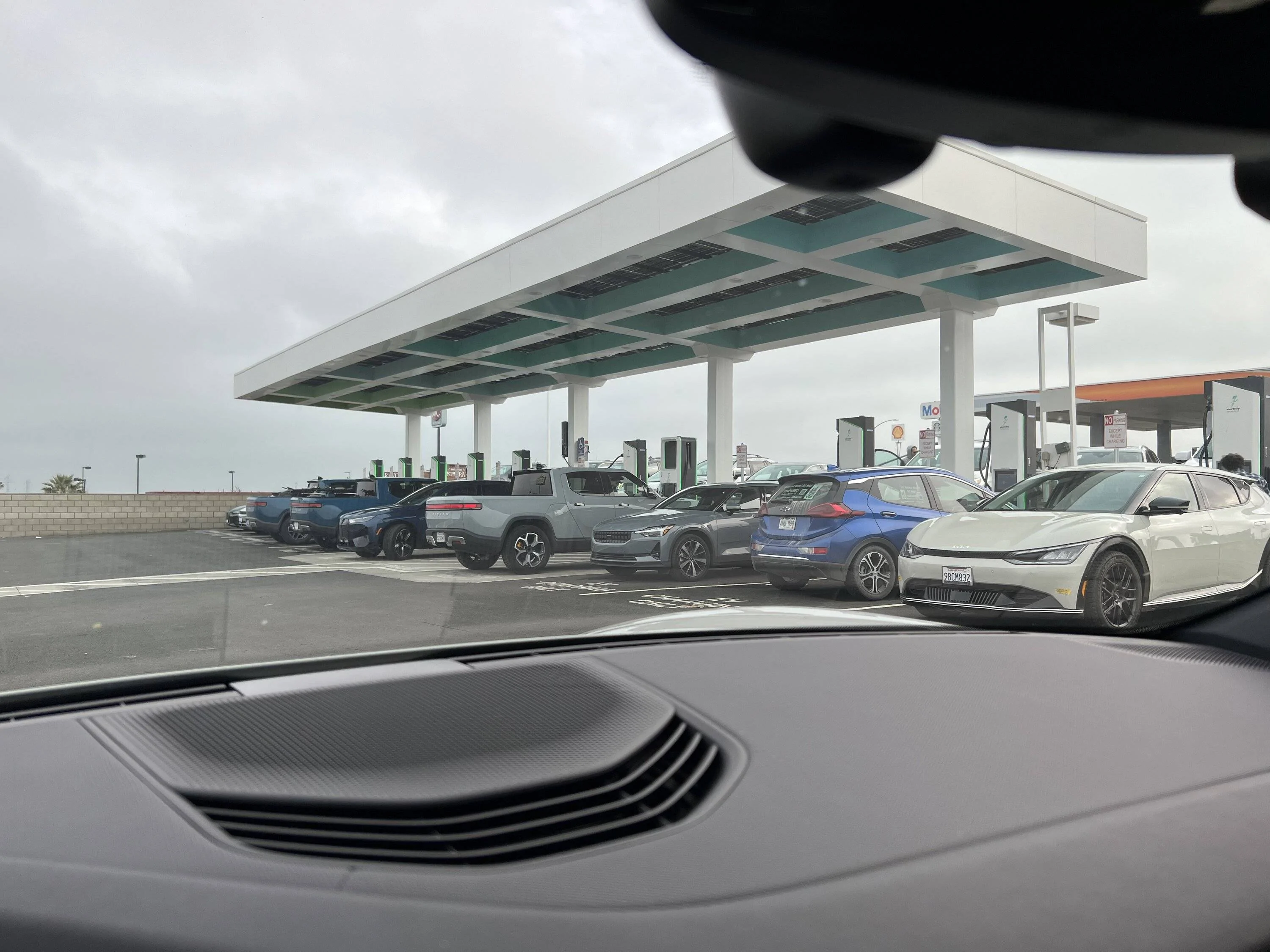 Porsche Taycan New 10-stall EA charger in Kettleman City, CA IMG_6992