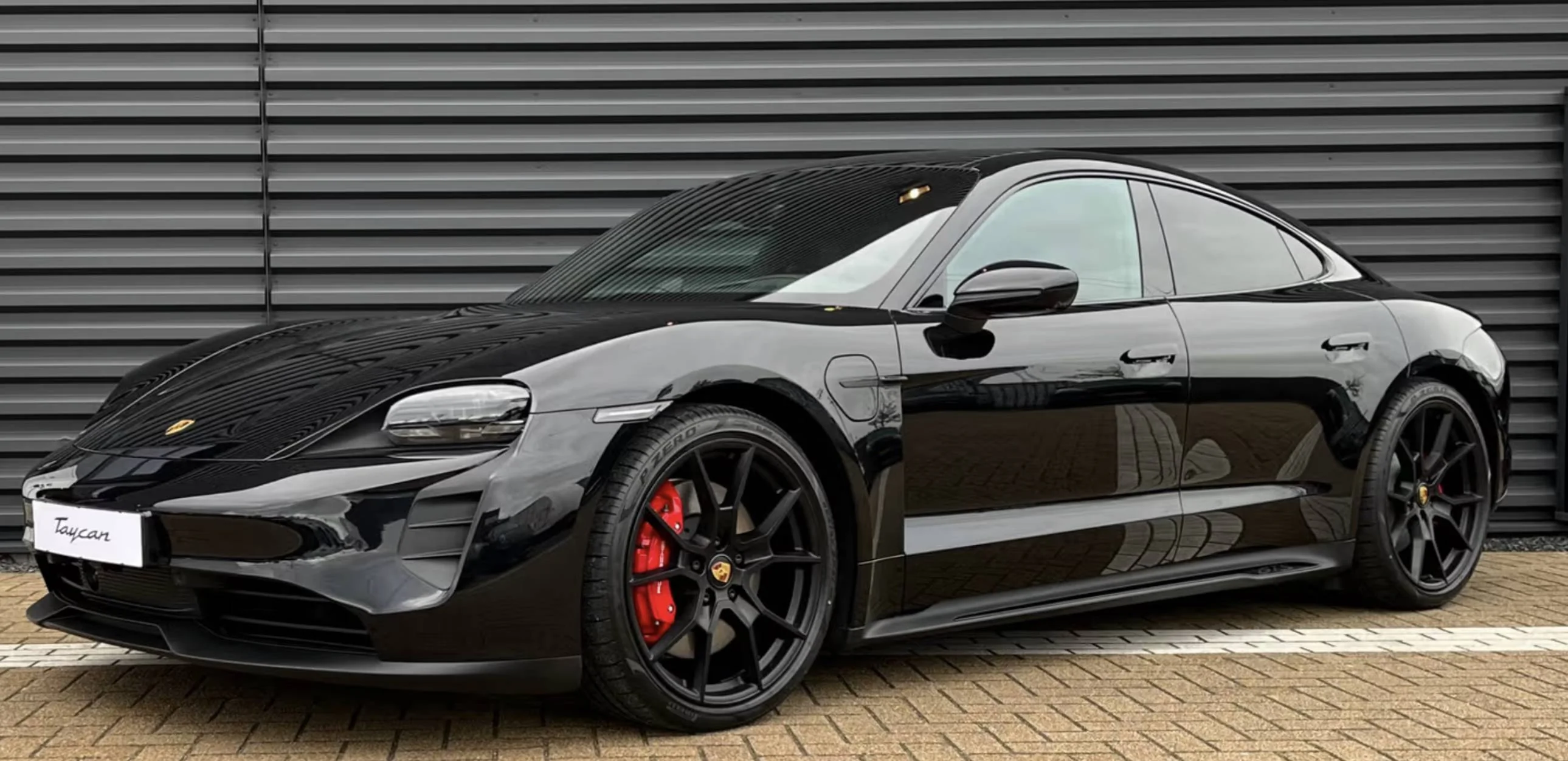 Porsche Taycan Mission E or RS Spyder wheels 44C23834-F148-4DE7-85CE-423F86439DD3