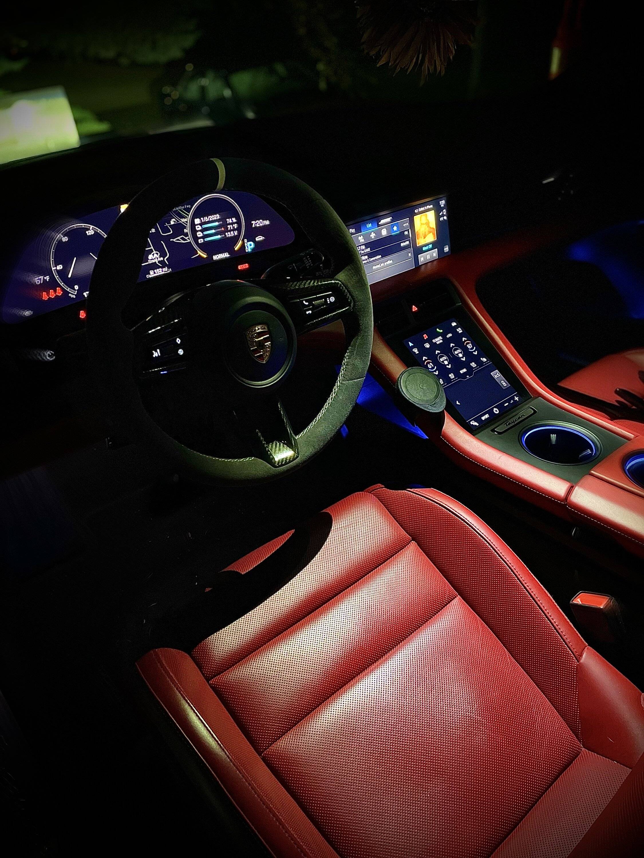 Porsche Taycan My 3D printed Taycan phone holder 95920664-4D5D-4A4F-8BE9-9FB83B5AFEB7