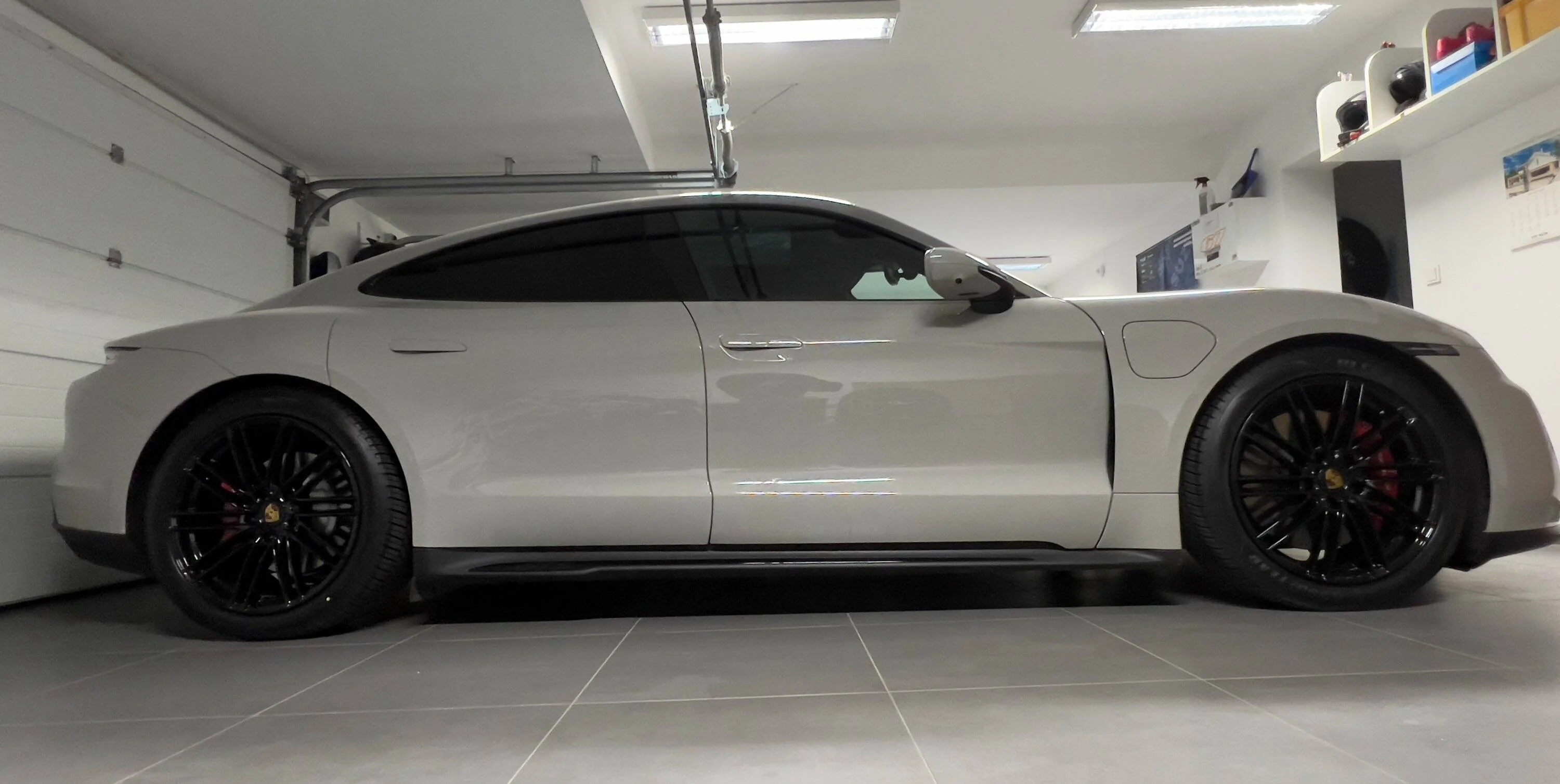 Porsche Taycan Winter Wheels installed - Vossen HF4T + Pirelli Winter Scorpion tires. 20x11R 20x9F IMG_4708