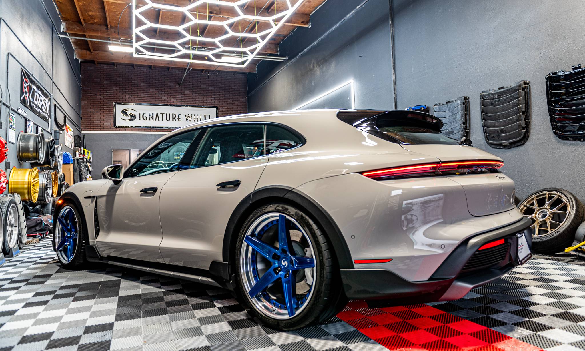 Porsche Taycan Going From 22 to 23. Would You Do It? SV306S Taycan Tanzanite Shop Pics