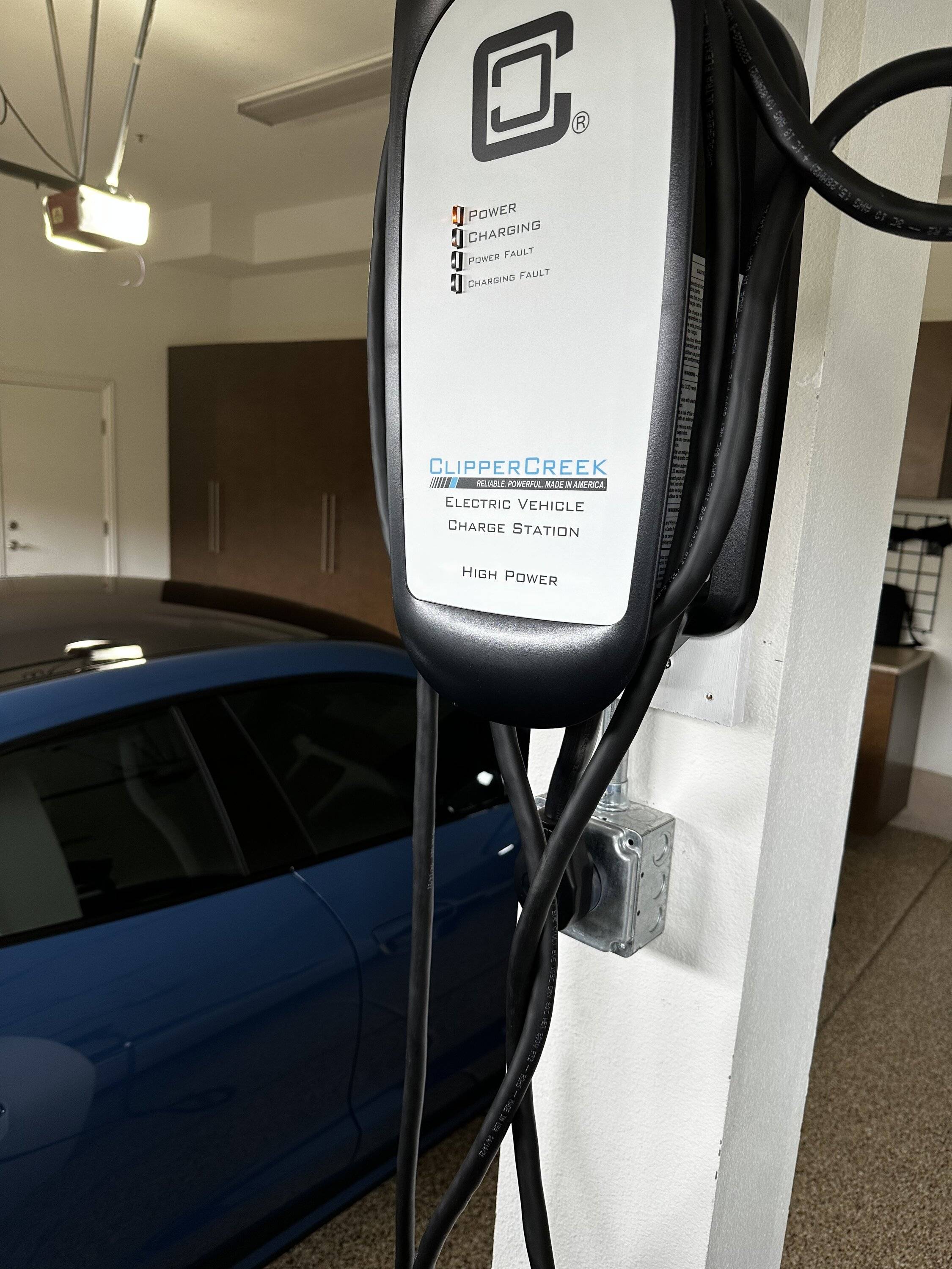 Porsche Taycan Clipper Creek Public Charger Issue B80C7E8D-50D3-4B82-B184-12A1B5AEAD6E