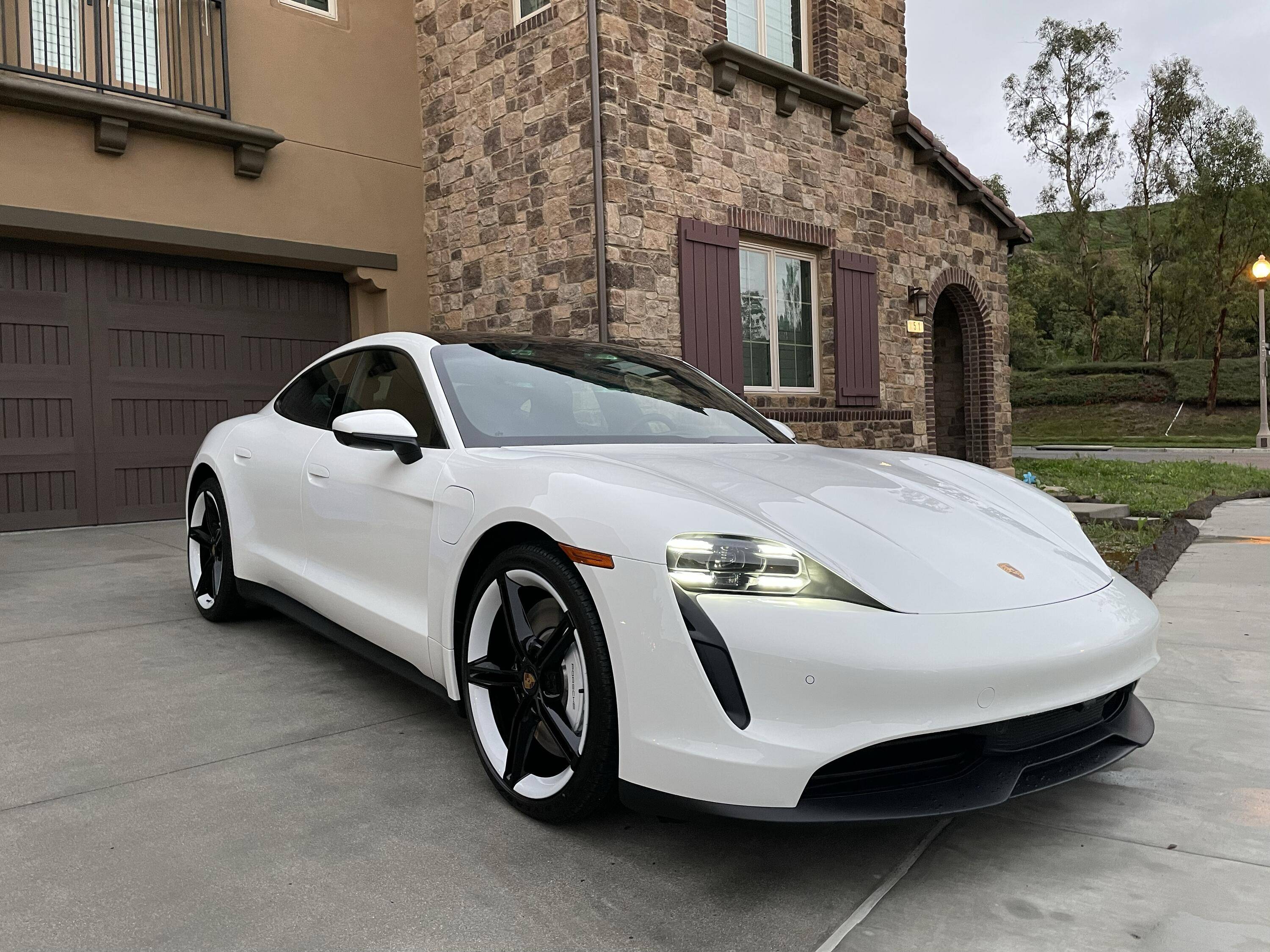 Porsche Taycan Available Taycans @ Substantial Discounts! tempImageCtADtu