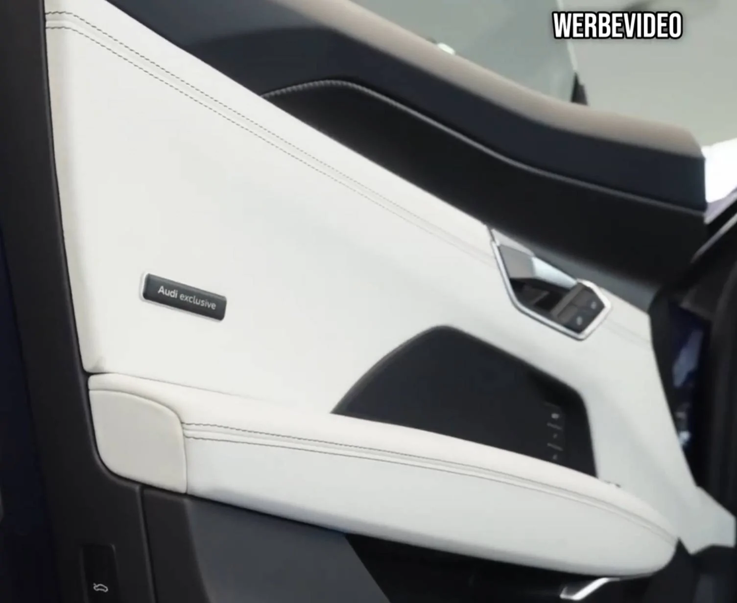 Porsche Taycan Audi Exclusive colors  for the E-Tron GT Screenshot_20230116_072721_Video Player