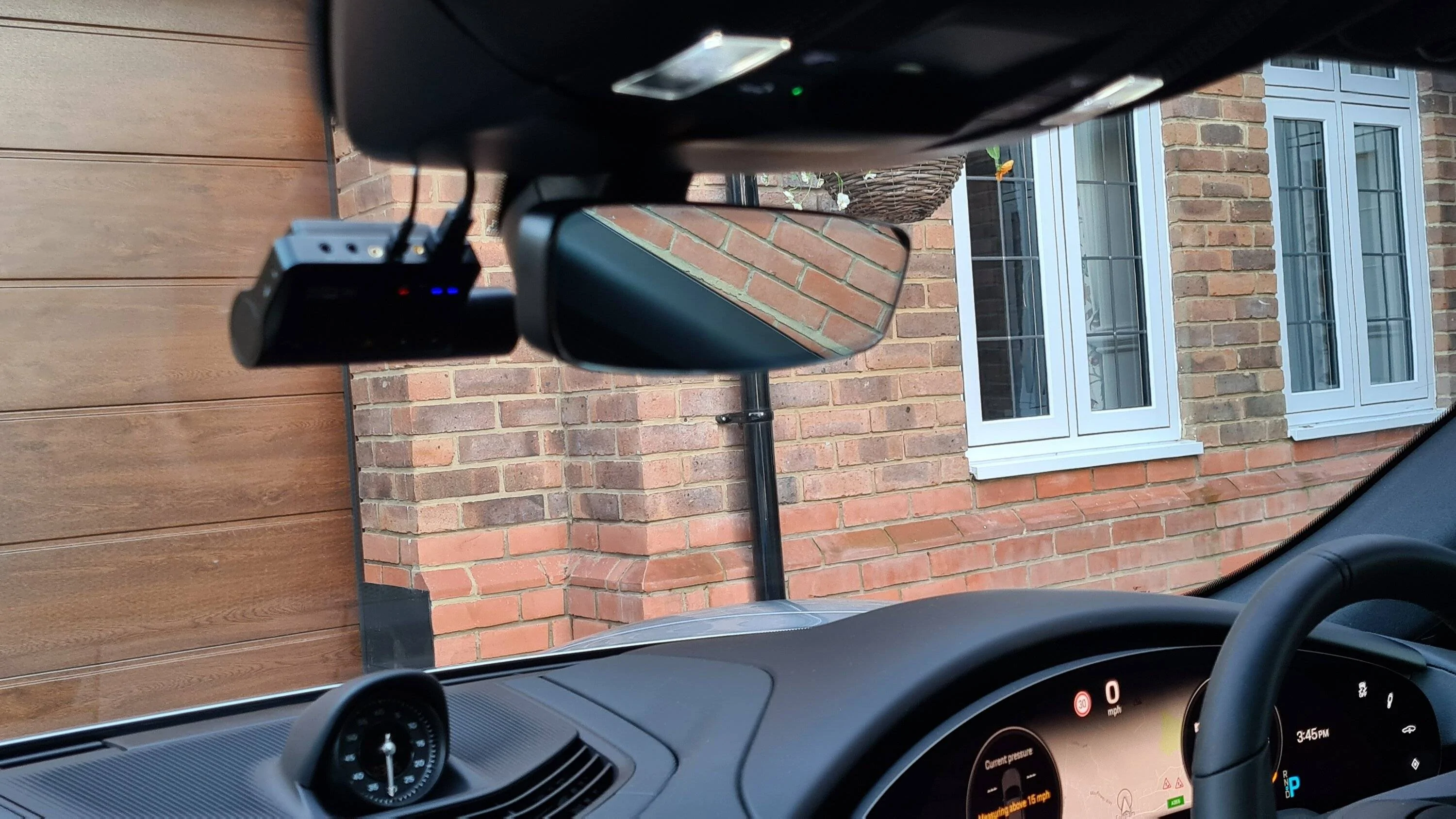 Porsche Taycan [Dashcam] Viofo A139 Pro 1/2/3CH HDR 20230121_154531