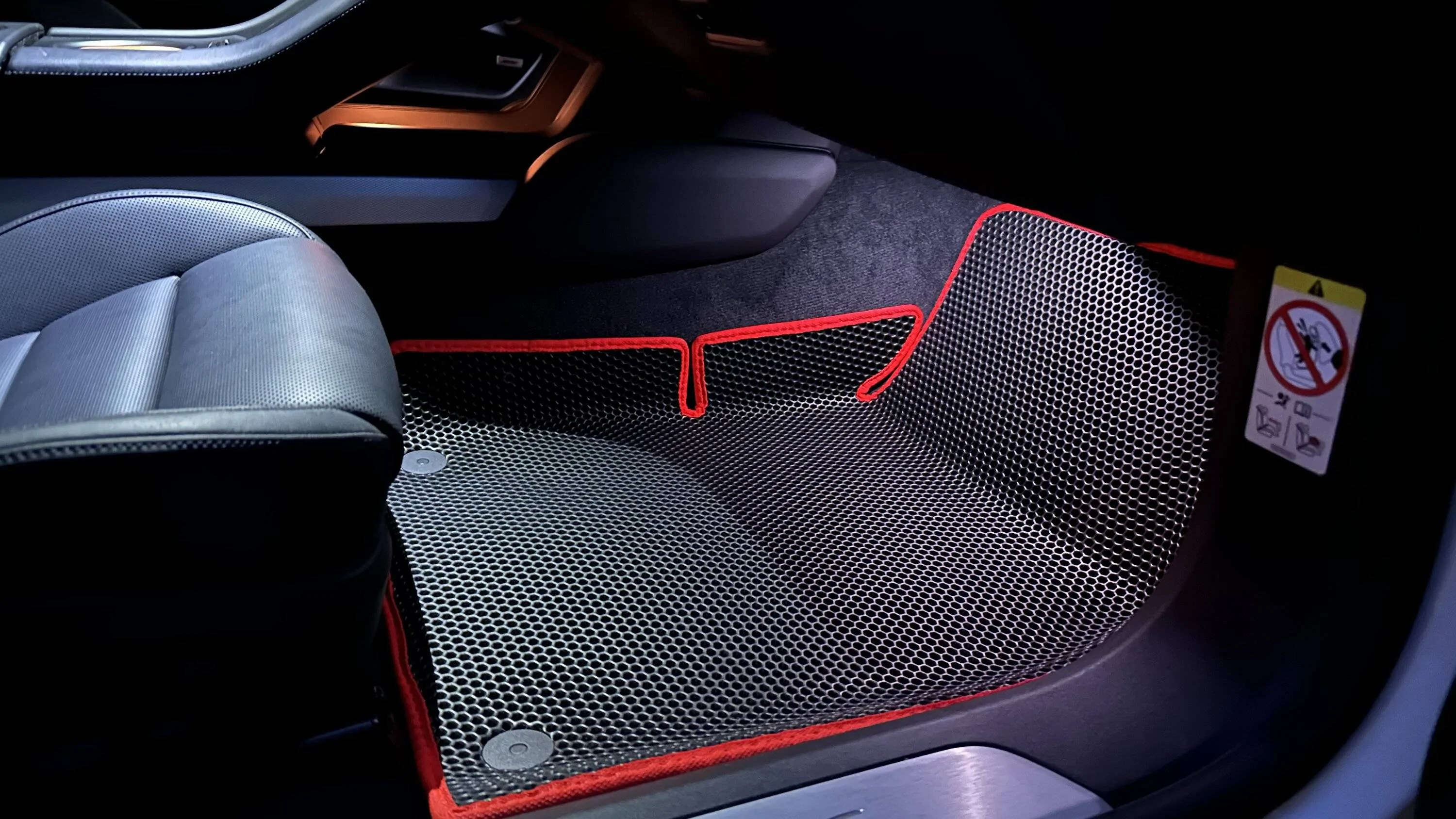 Porsche Taycan New, custom floor mats. E89A3365-F317-4265-949E-1C7A7A05D7AE