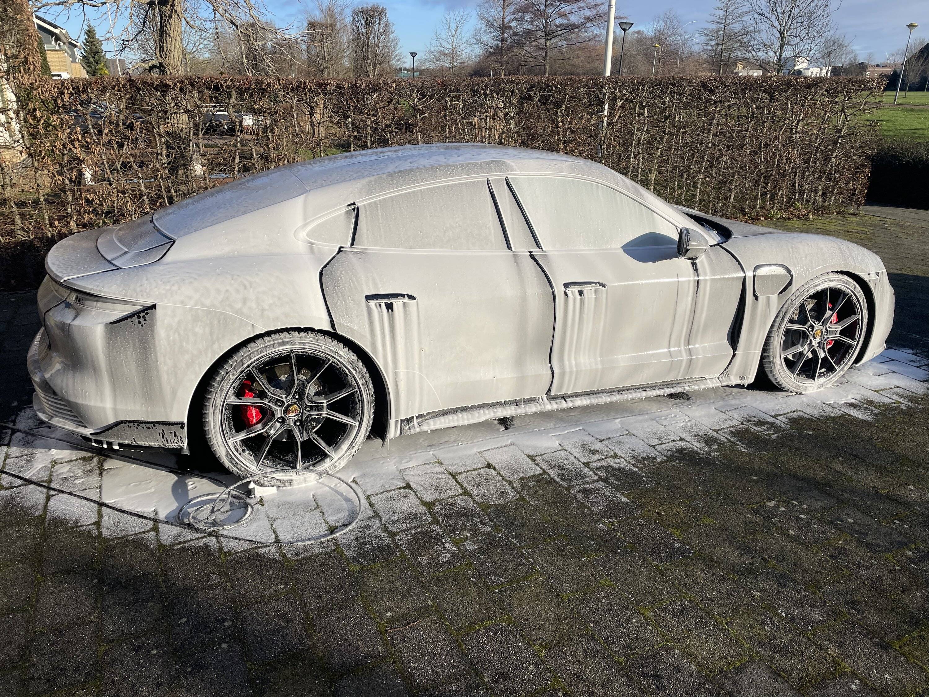 Porsche Taycan My RS Spyder Satin Black Wheels Installed B8581560-17AC-4F06-9DBE-56794E8A04DD