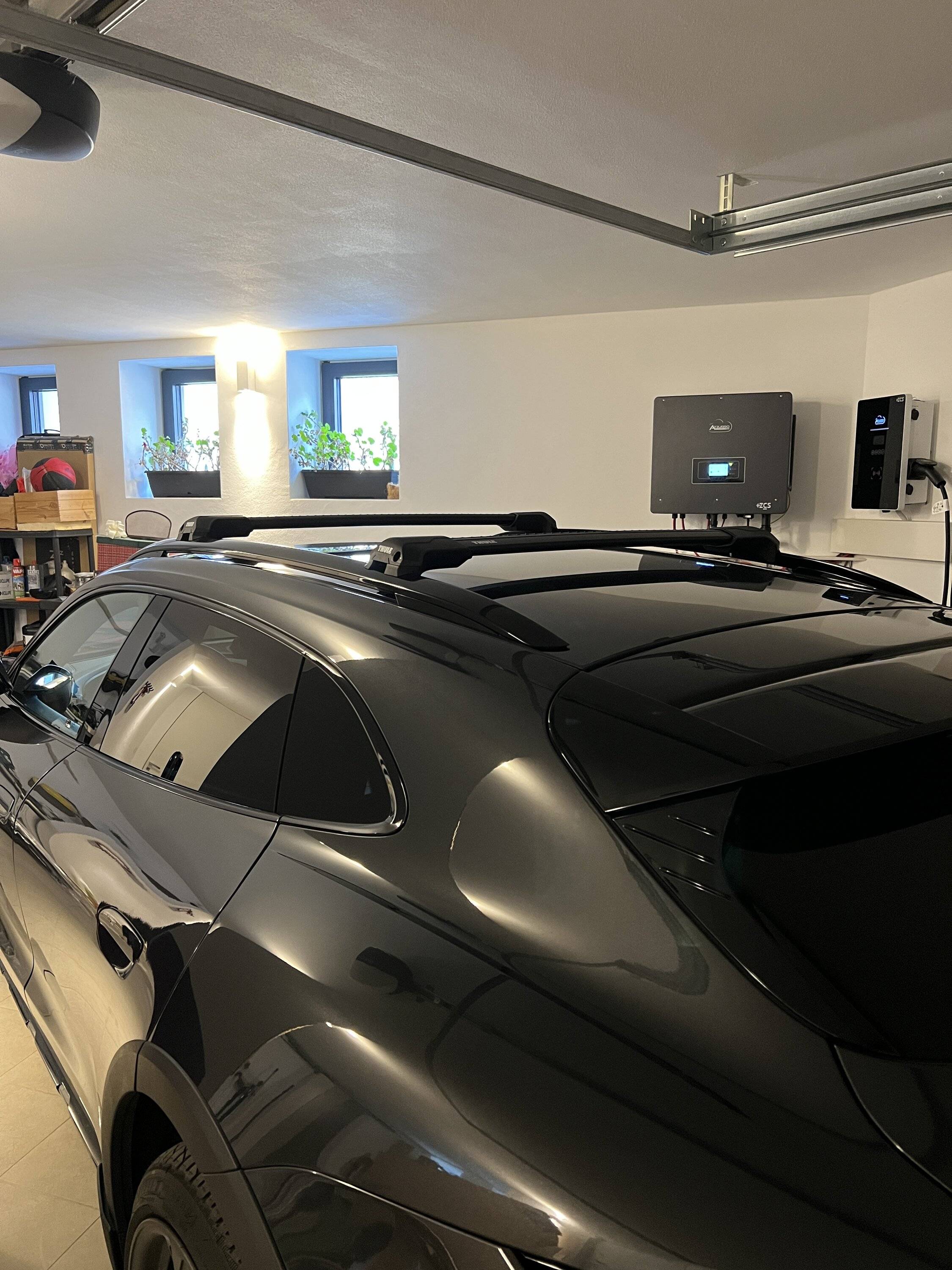 Porsche Taycan Any third party roof bar feet yet? 92ECFB0B-93F0-4627-ADFB-8EE7CF86A731