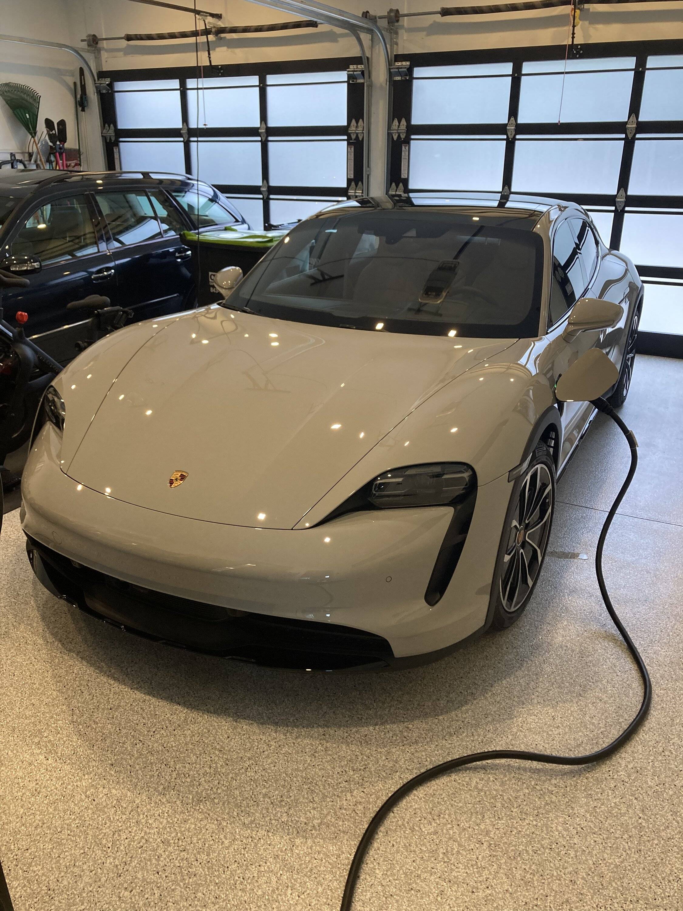Porsche Taycan January 2023 Deliveries F79F5222-1FB7-4ACF-9DB3-2C64FBFB7ED6