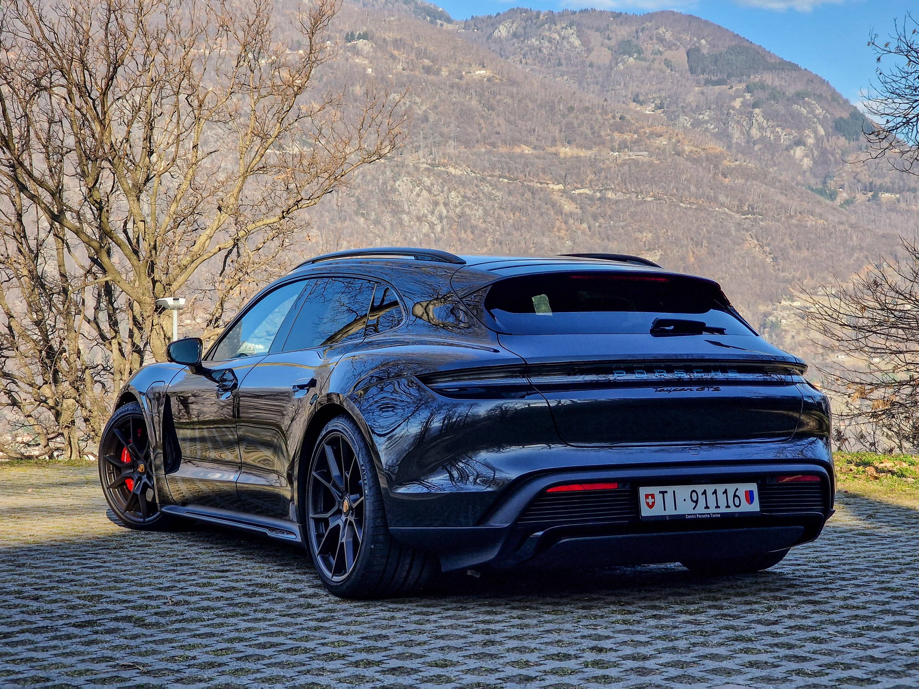 Porsche Taycan 2 days with my new Taycan Sport Turismo GTS PSX_20230205_105405