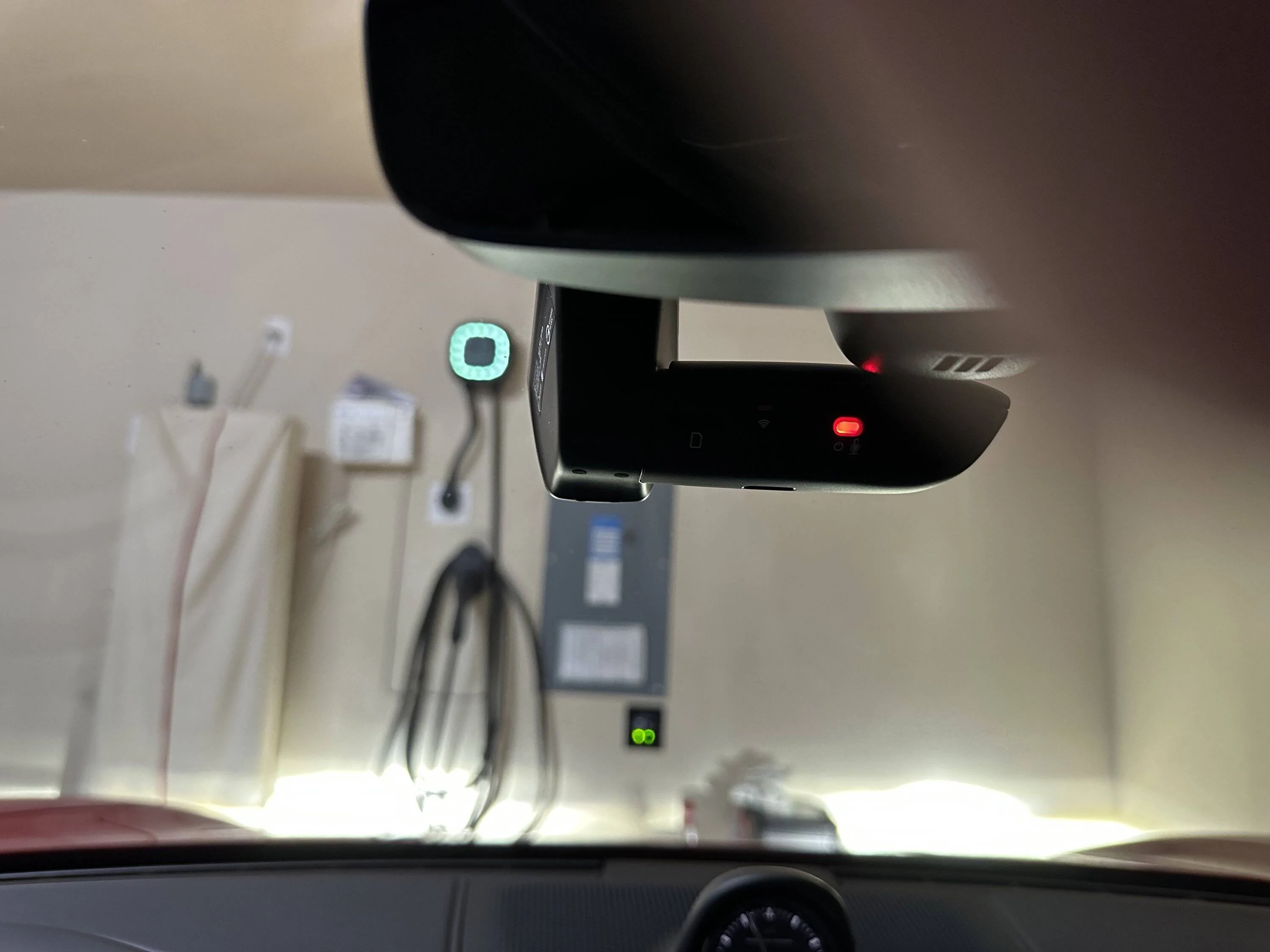Porsche Taycan Porsche Dashcam Installed - Review and Overview for US Taycan Owners IMG_1056