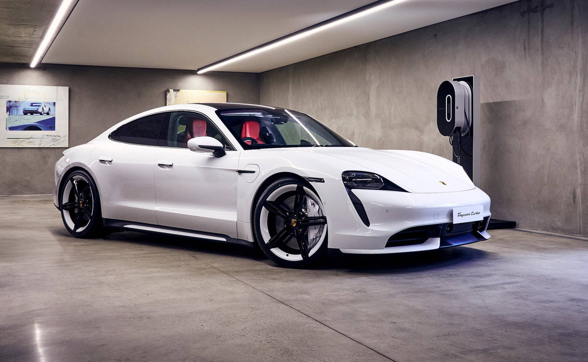 Porsche Taycan CARRARA WHITE Taycan Club Carrara White Taycan Turbo