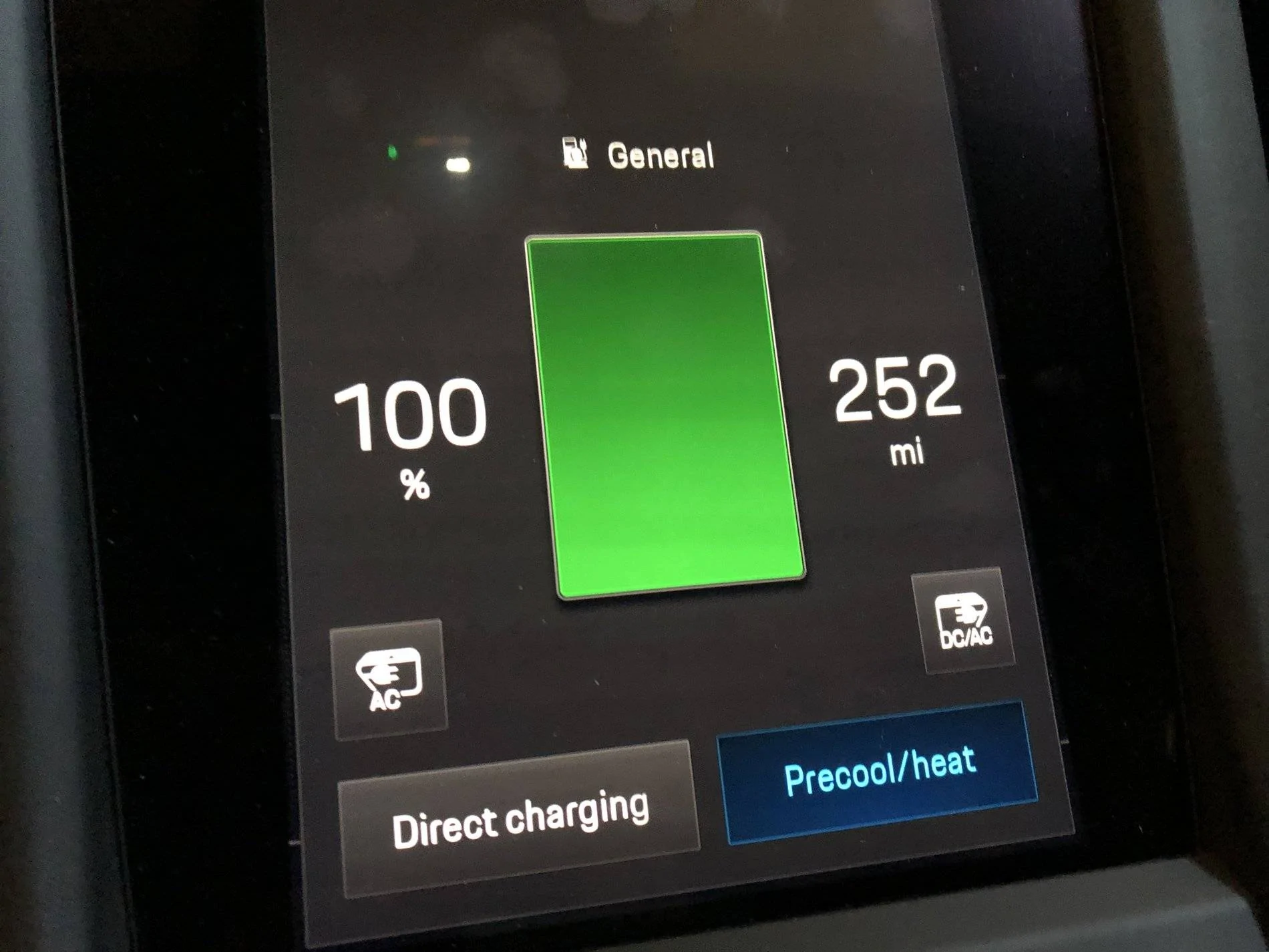 Porsche Taycan Taycan 4S: similar energy consumption with P85D, significantly better range. Long post IMG_2188