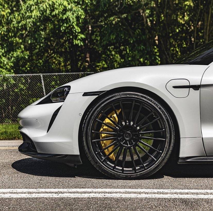 Porsche Taycan Aftermarket wheels for Taycan wheels-lowerering-llinks-lowered-suspension-3-jpe