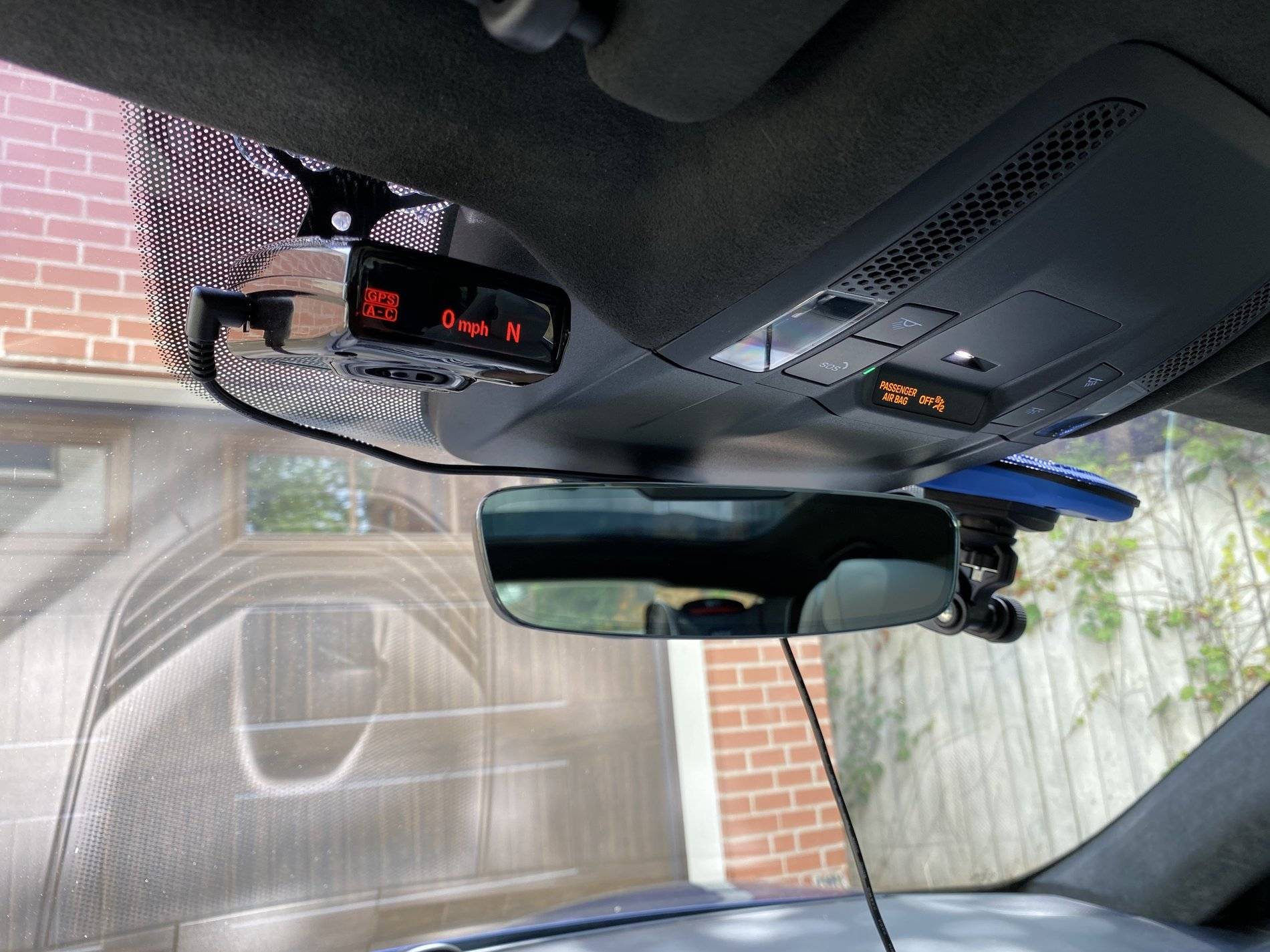 Porsche Taycan Radar / Laser Detectors with Sound Thermally Insulated Glass IMG_4428
