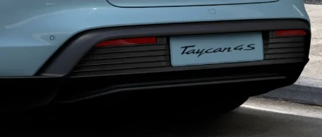Porsche Taycan 4S side skirts and front apron 1592520476548