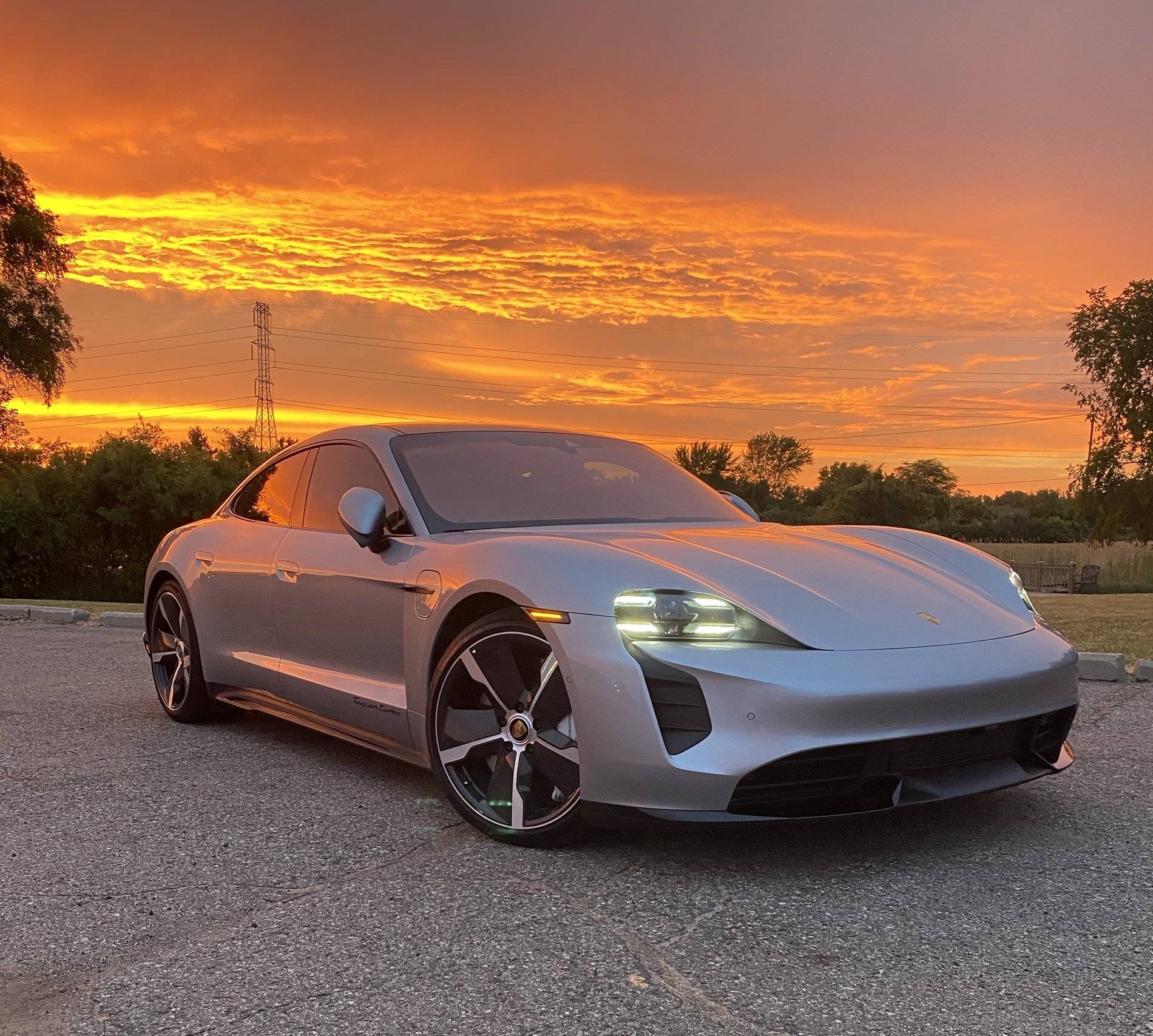 Porsche Taycan I couldn’t resist the sunset BE652B0D-A9D7-4E7F-BAFA-5203FDA483F3