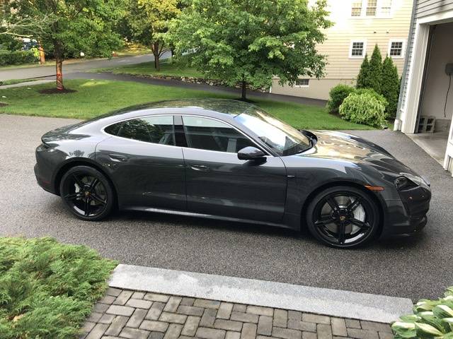 Porsche Taycan VOLCANO GREY Taycan Club 1B399D6C-BA22-4A94-9913-74D971B66719