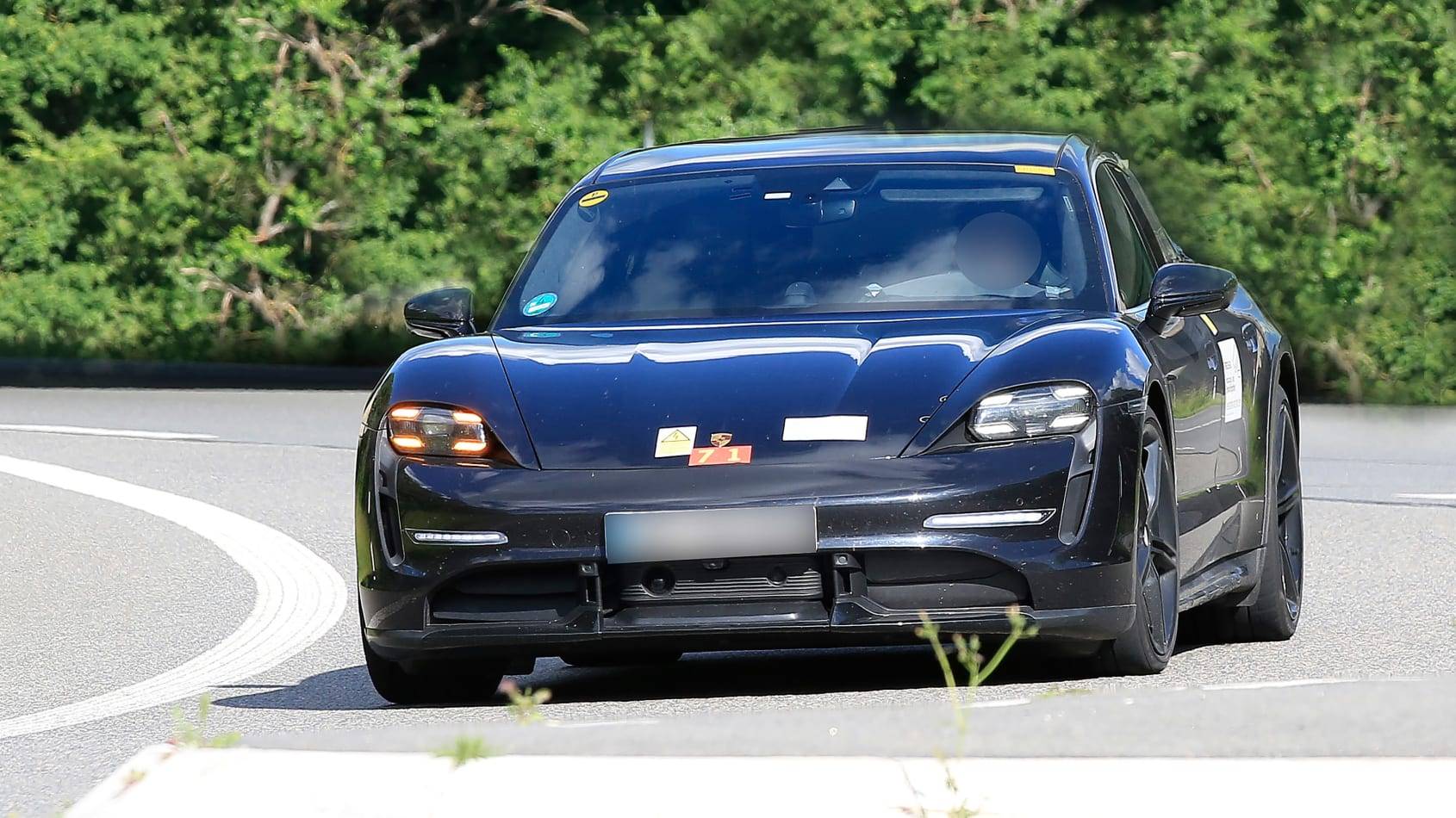 Porsche Taycan Latest Taycan Cross Turismo Prototype Spy Shots Porsche%20Taycan%20Cross%20Turismo