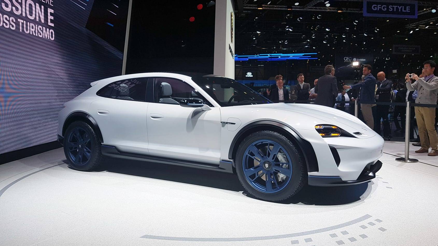 Porsche Taycan Latest Taycan Cross Turismo Prototype Spy Shots 20180306_104930
